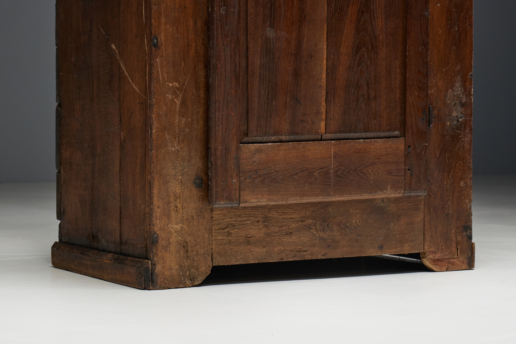 Historic primitive country cabinet 19th century