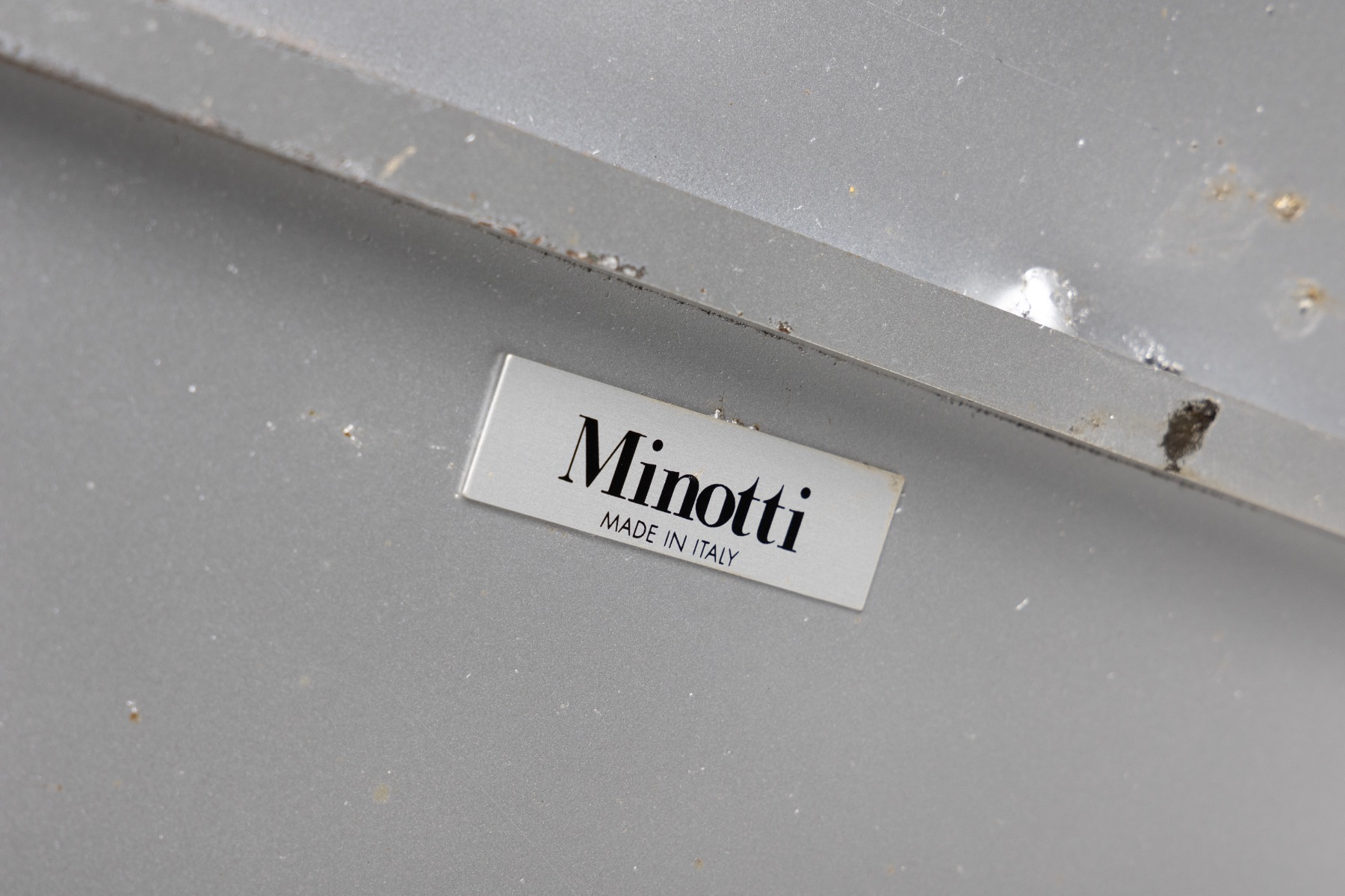 Italian design coffee table by Rodolfo Dordoni for Minotti