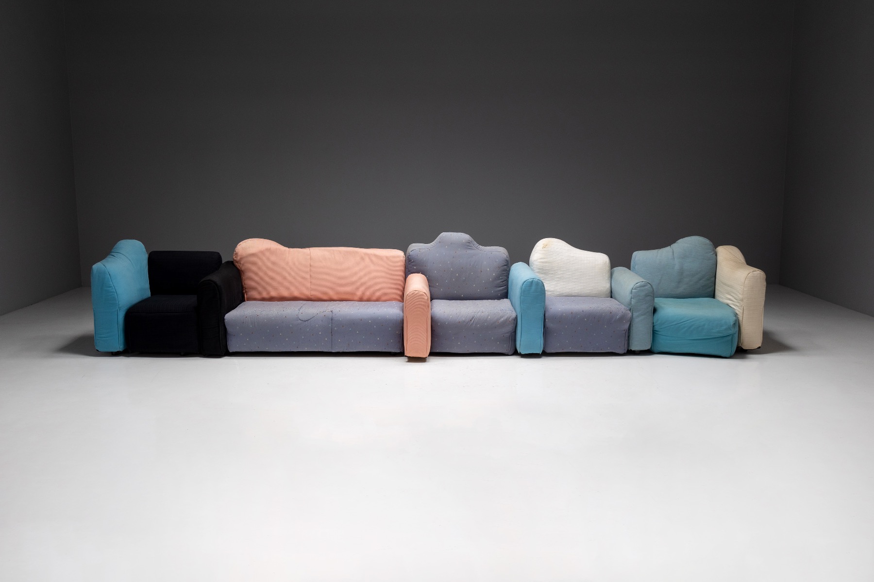 Gaetano Pesce Cannaregio configurable sofa