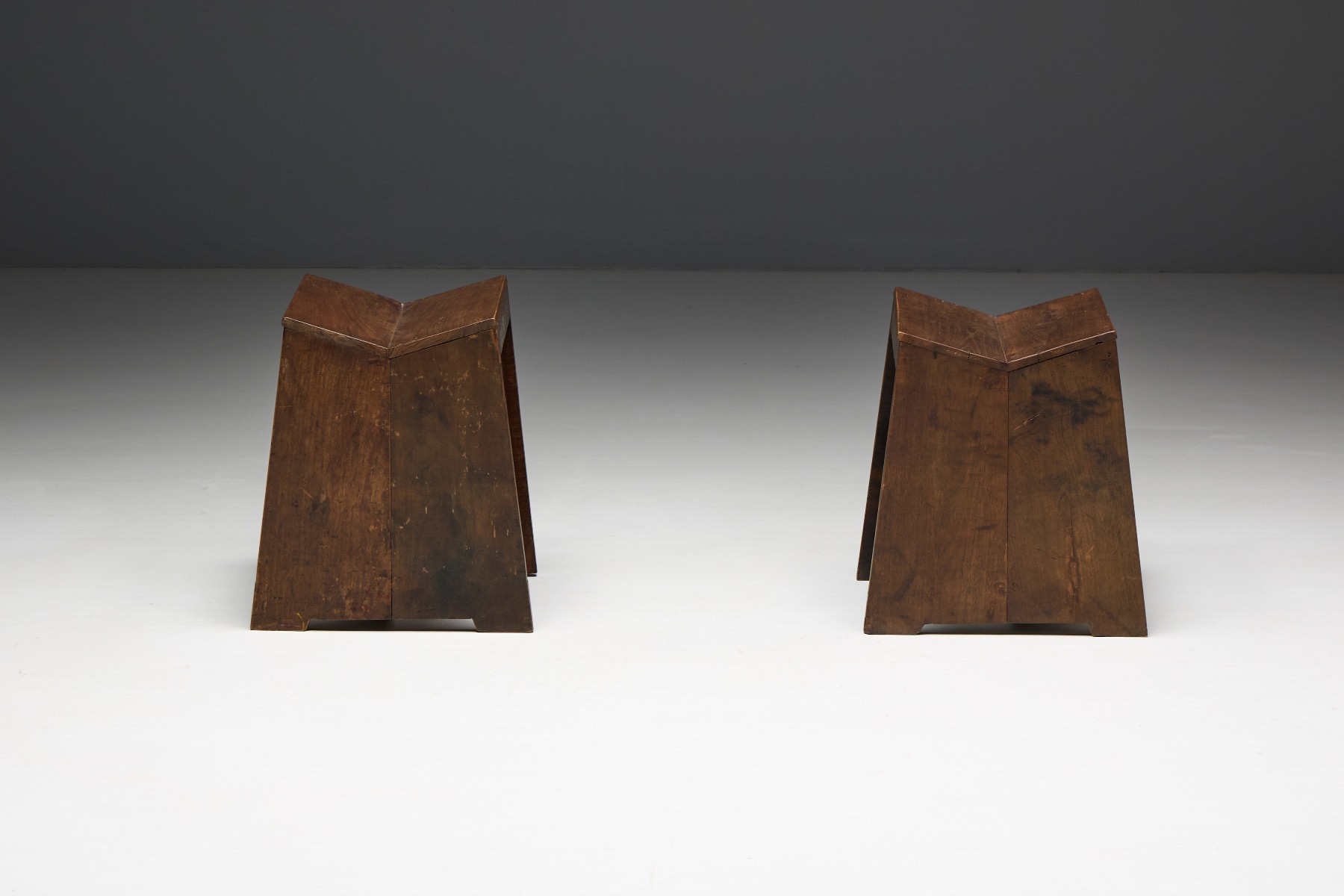 PJ-SI-68-A Chandigarh design stool