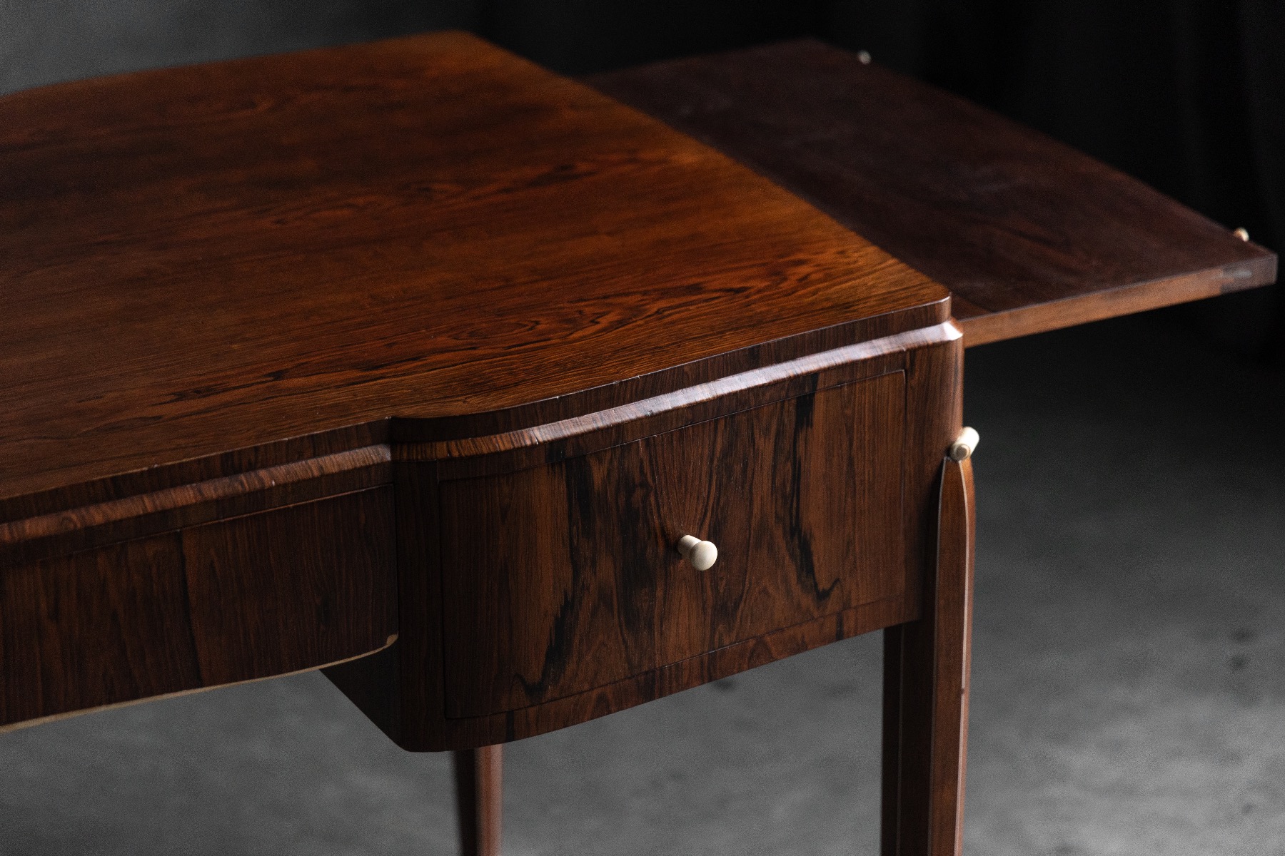 Refined Art Deco desk from France by Jules Leleu