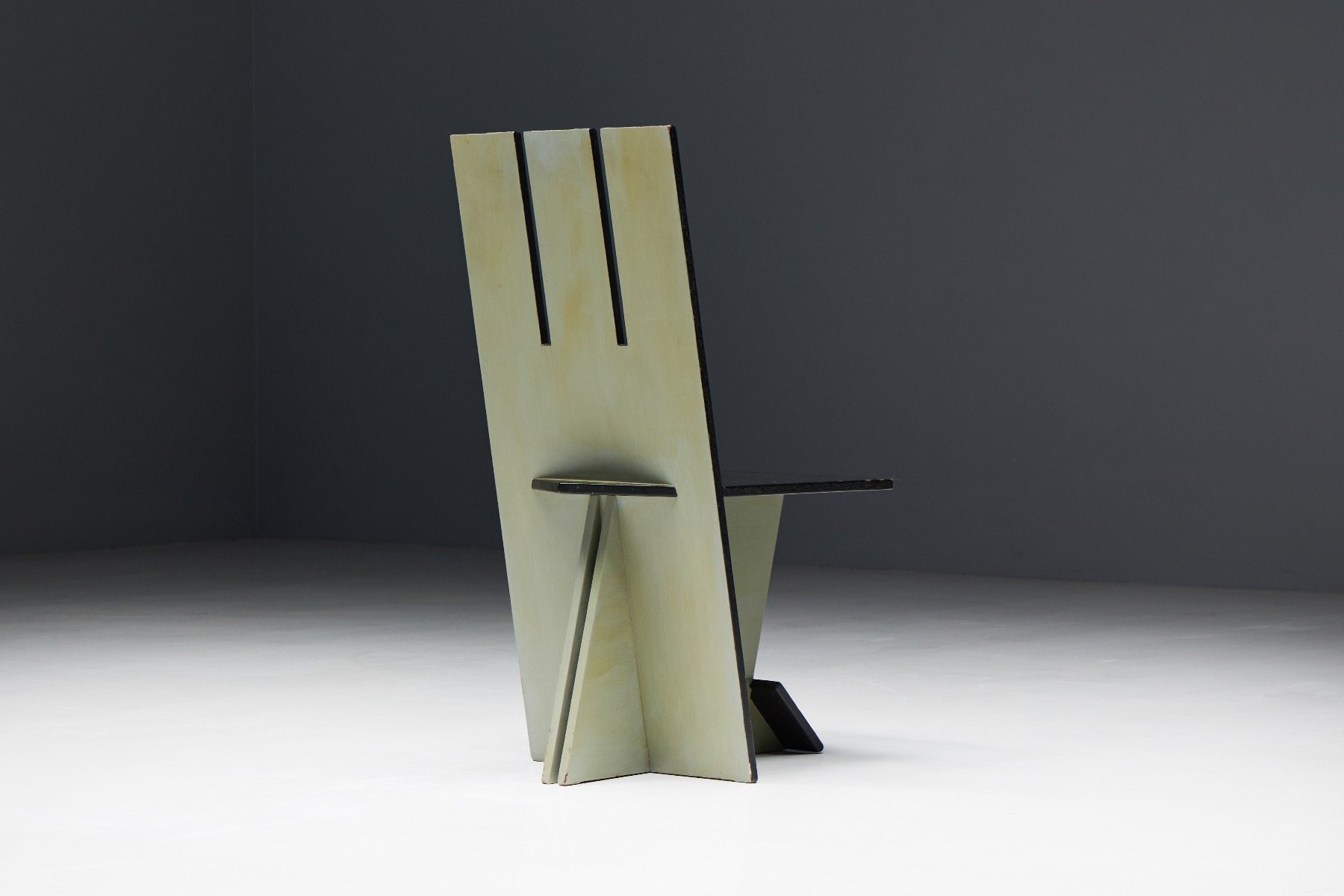 Retro dining chairs in De Stijl style from the 1950s