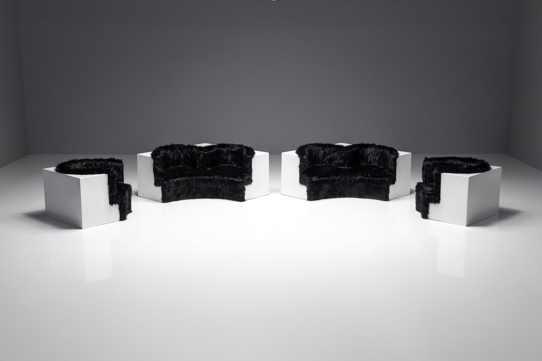 Sculptural Safari sofa 1960s