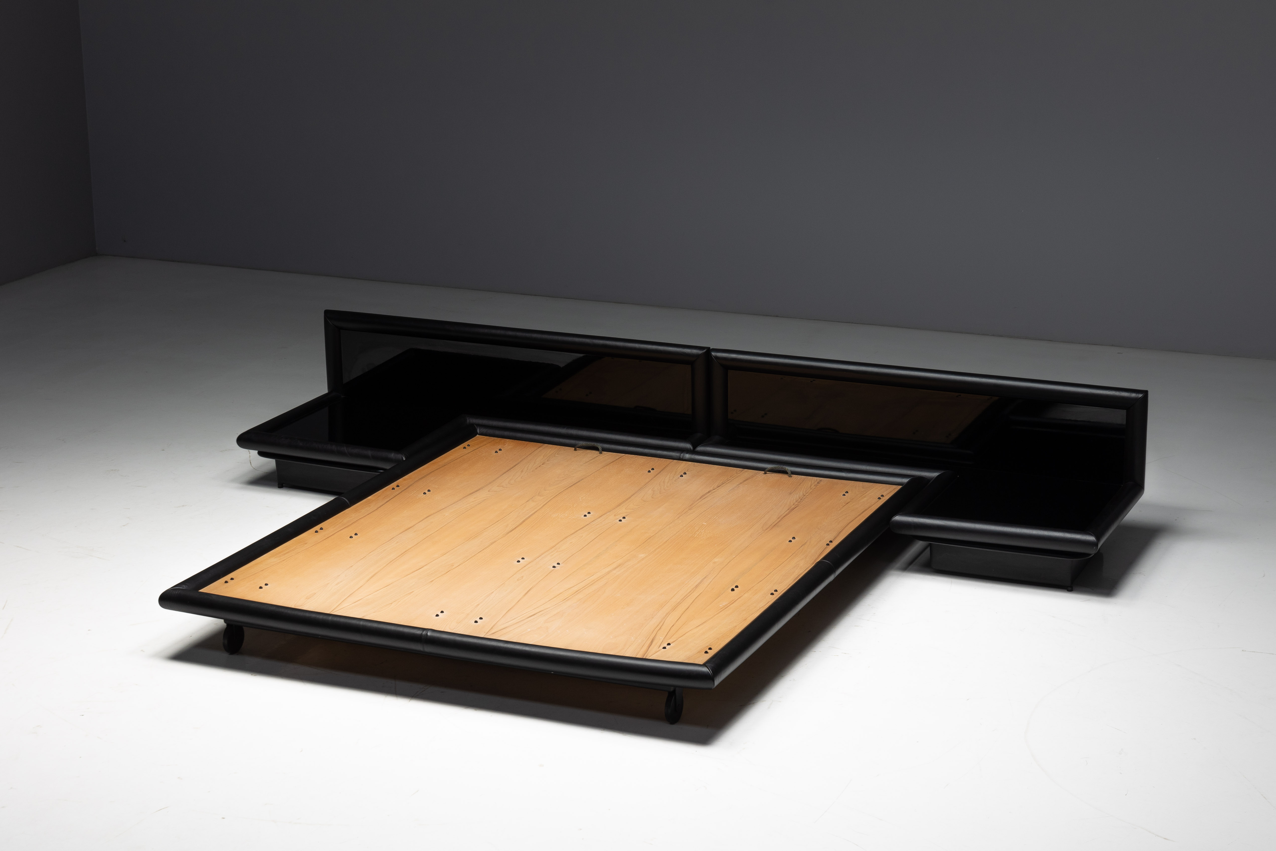 ‘Morna’ Bed by Afra & Tobia Scarpa for Molteni, Italy - 1972