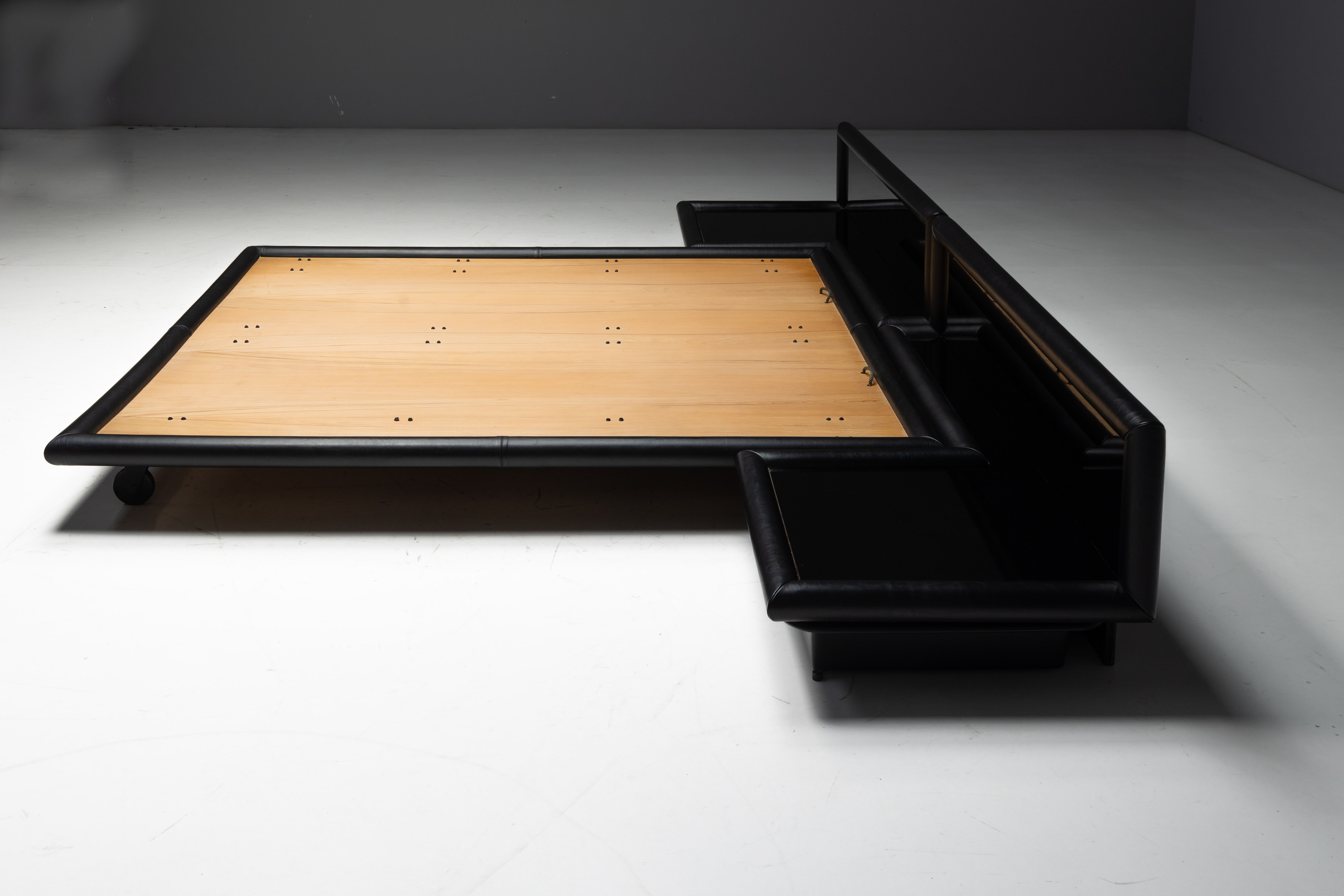 ‘Morna’ Bed by Afra & Tobia Scarpa for Molteni, Italy - 1972