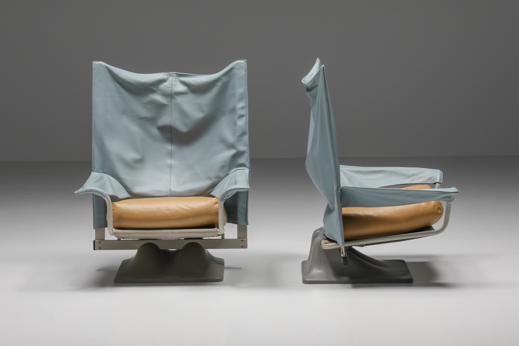 Lounge Chairs Pair 'Aeo' by Paolo Deganello  - 1973