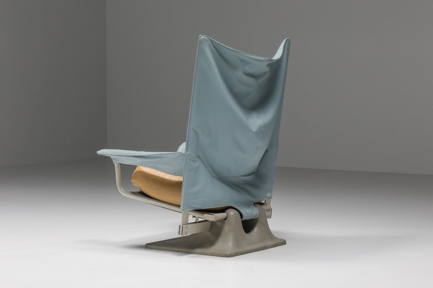 Lounge Chairs Pair 'Aeo' by Paolo Deganello  - 1973