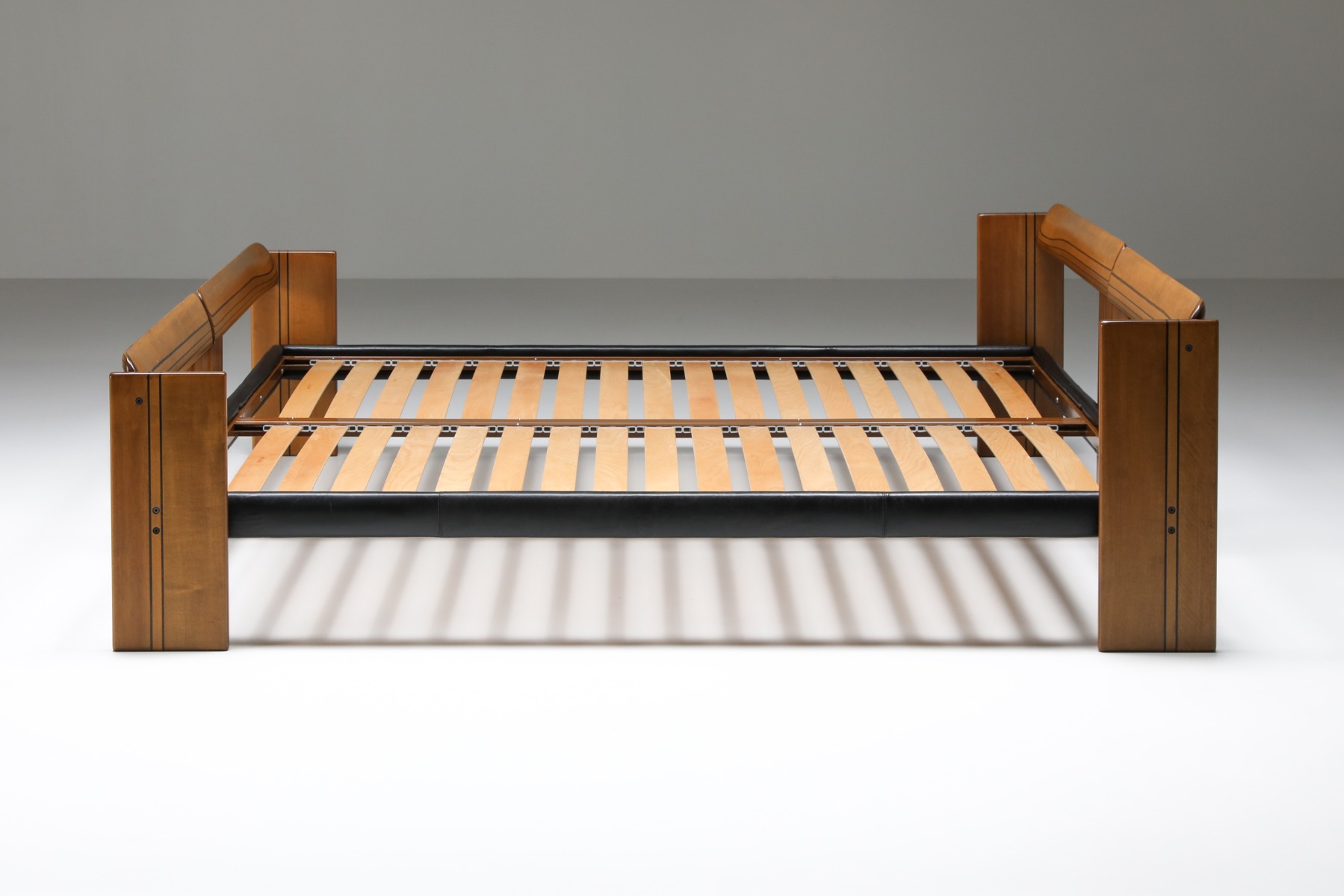 Afra & Tobia Scarpa "Artona" Walnut King Size Bed for Maxalto - 1975