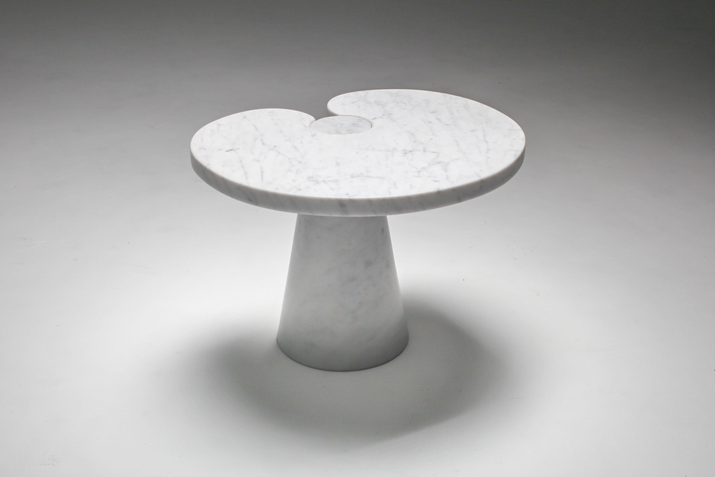 Mangiarotti Carrara Marble Side Table 'Eros series' for Skipper - 1970's