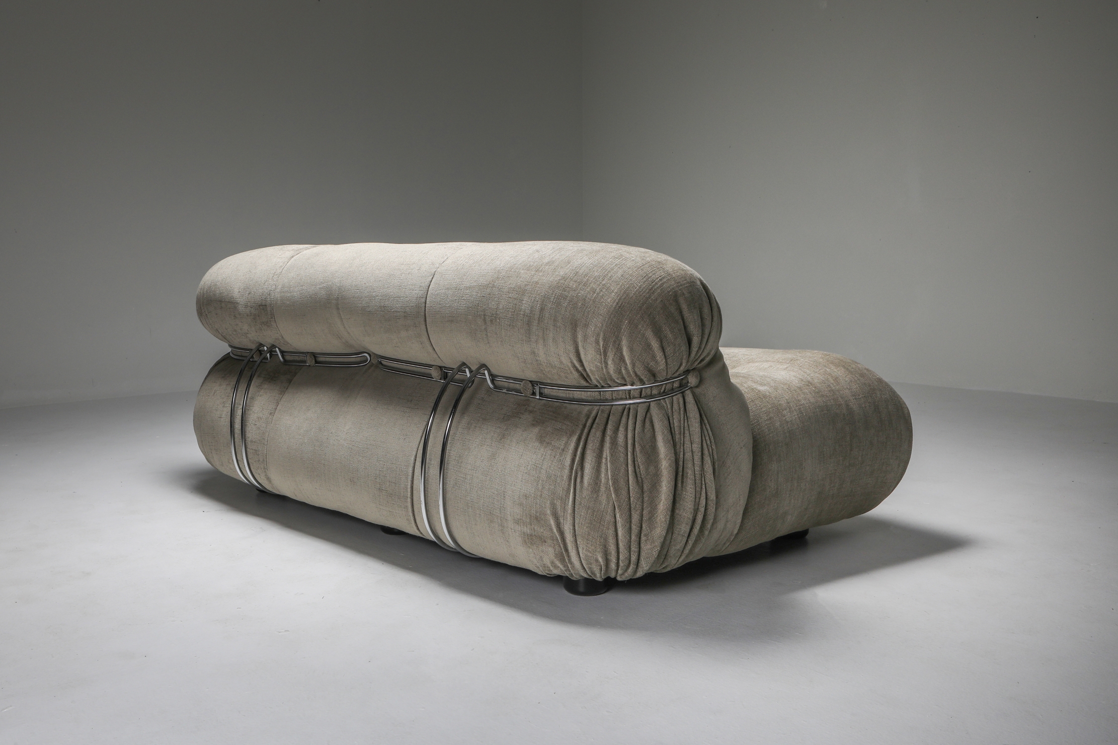 Soriana Two-Seat Sofa by Afra e Tobia Scarpa for Cassina - 1970's