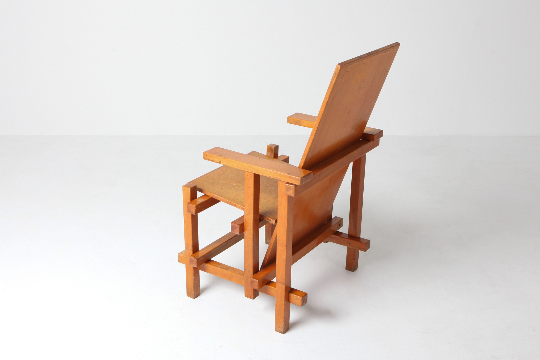 Modernist Armchairs Attributed to Gerrit Rietveld - 1920s