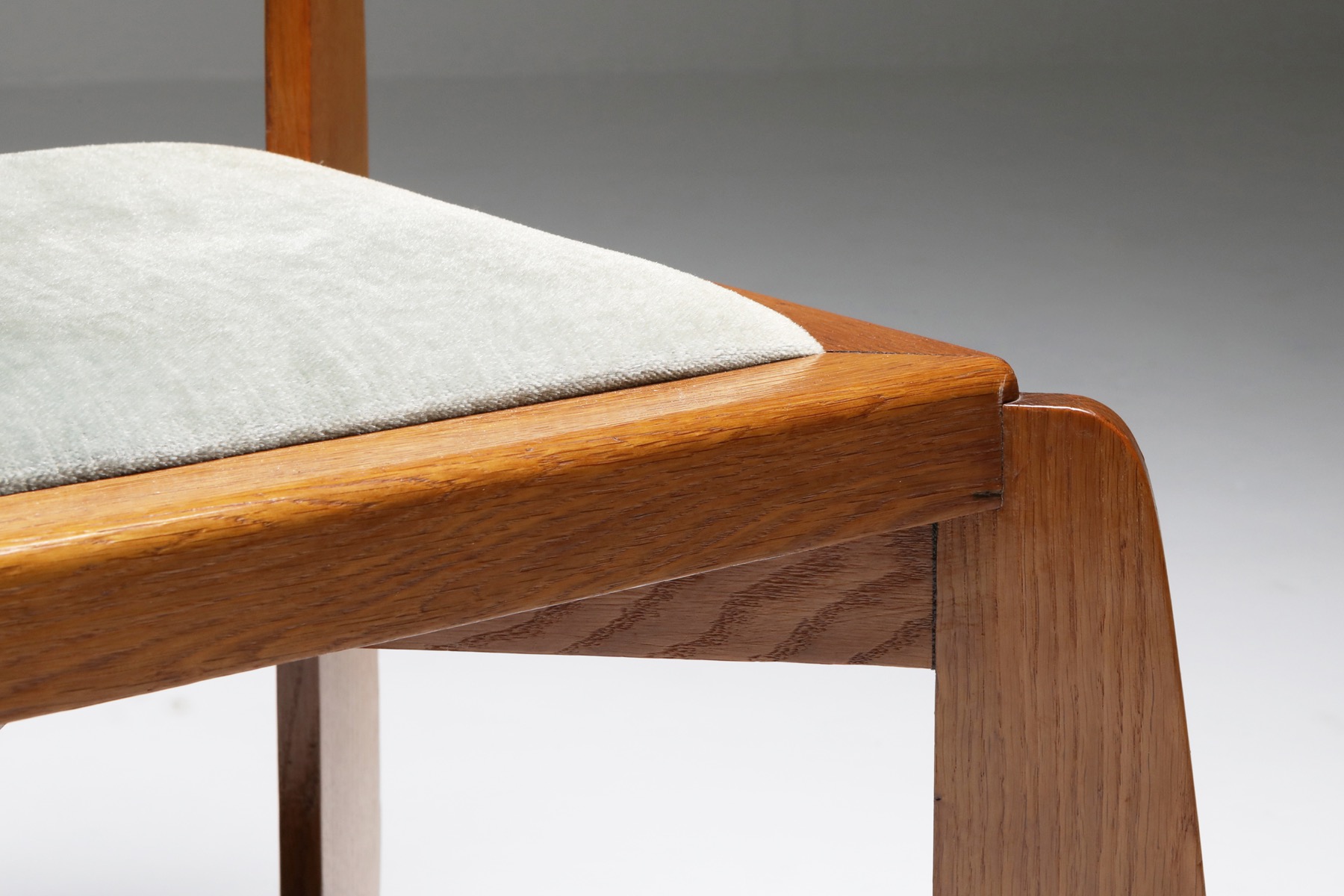 Dutch Art Deco Expressive Oak Dining Chairs - 1930's