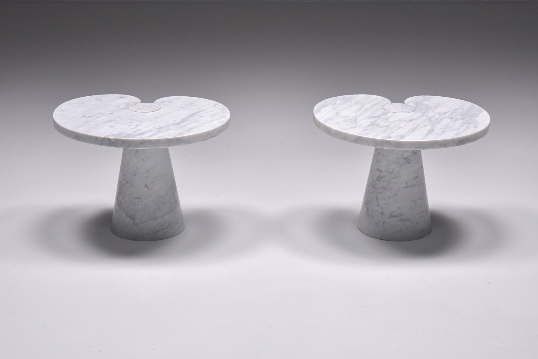 Mangiarotti Side Table in Carrara Marble - 1971