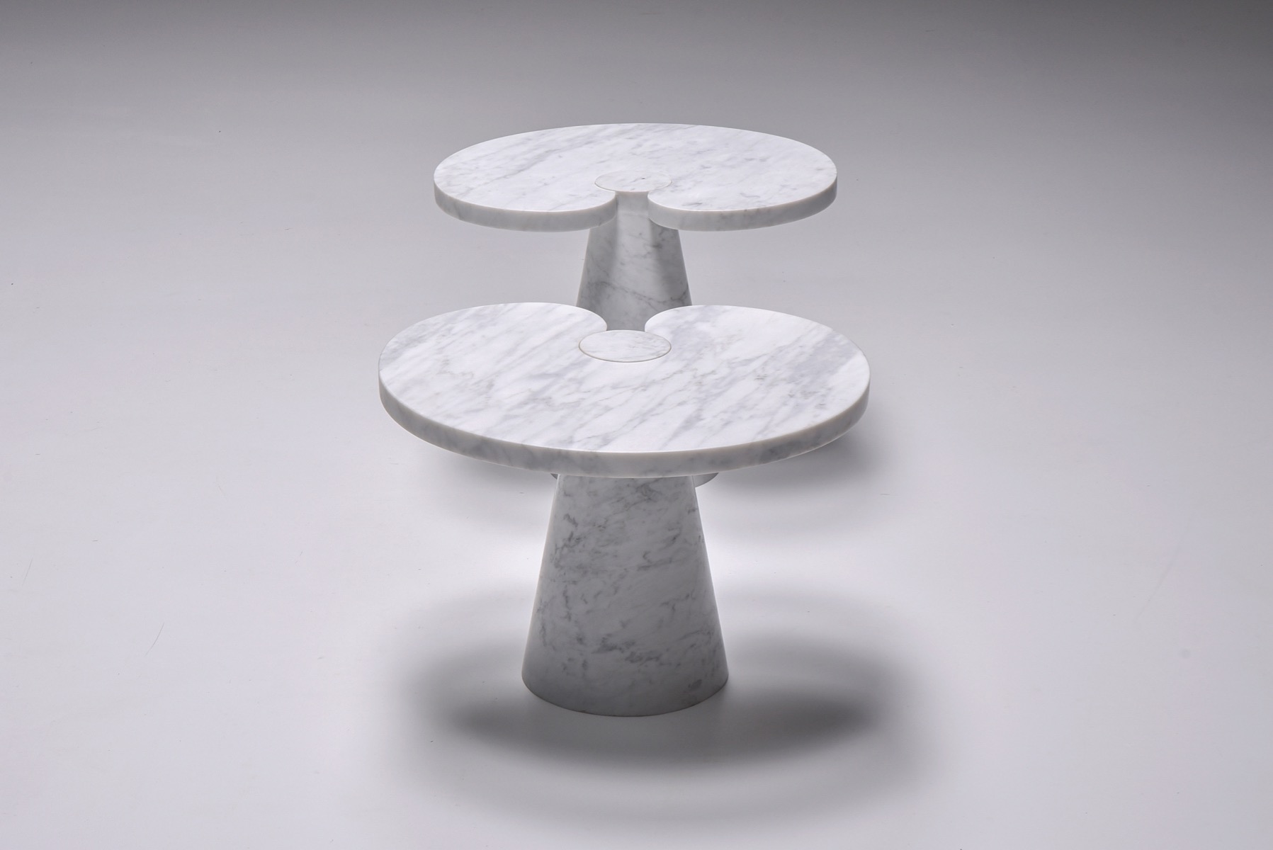 Mangiarotti Side Table in Carrara Marble - 1971