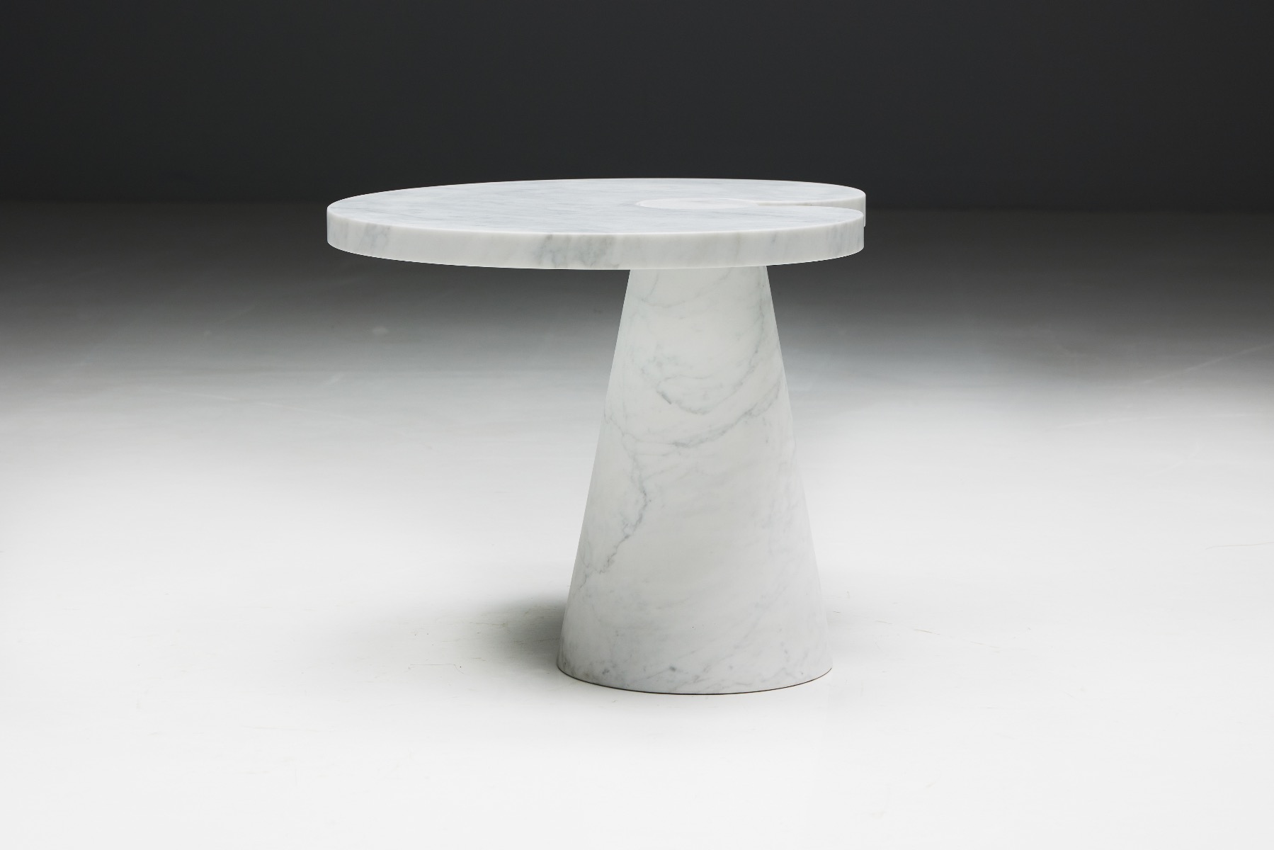 Carrara Marble Side Table by Angelo Mangiarotti for Skipper - 1970s