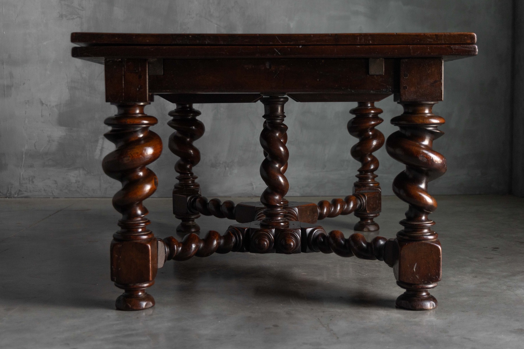 Antique Extendable Dining Table, France - 1900s