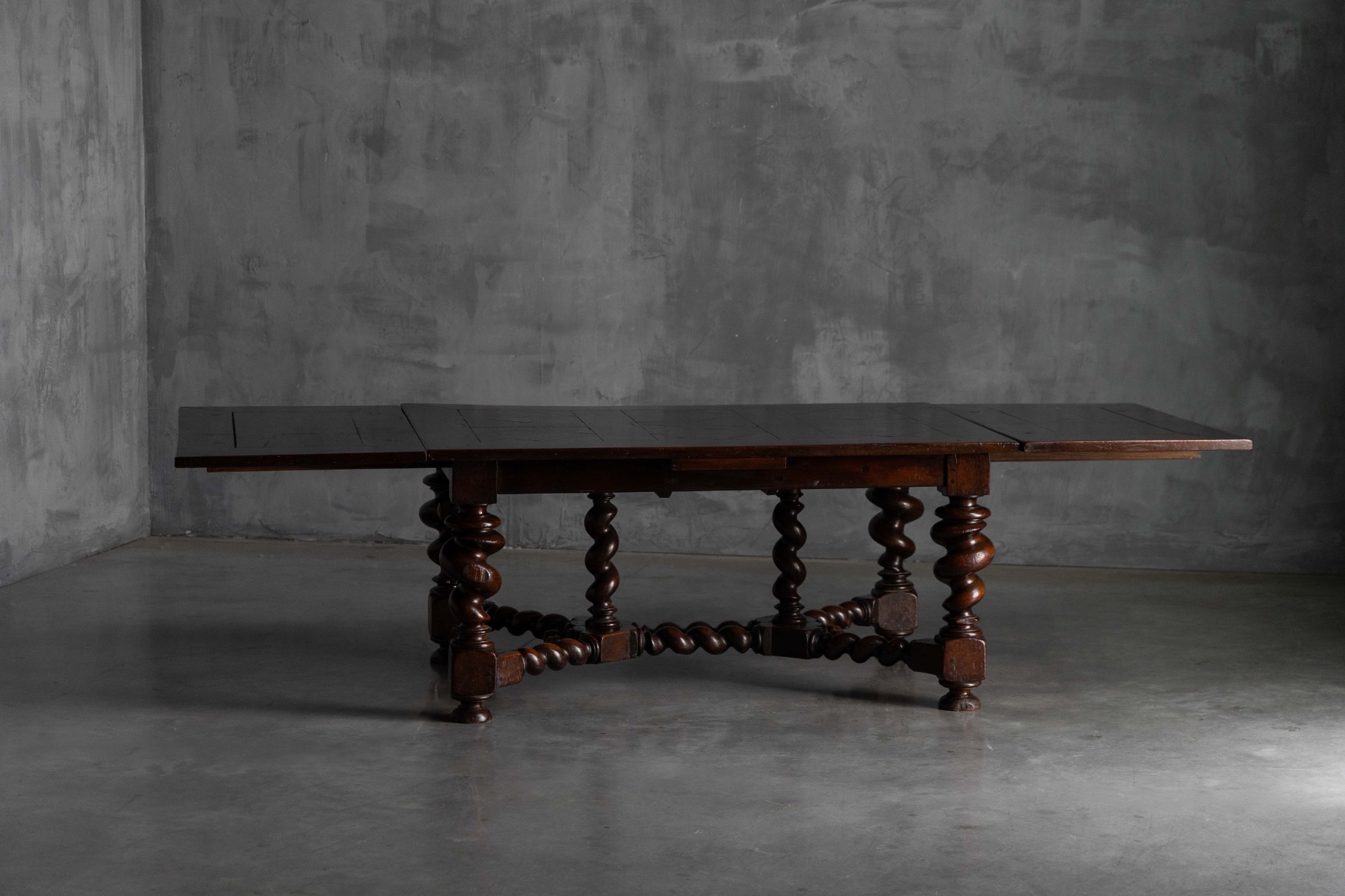 Antique Extendable Dining Table, France - 1900s