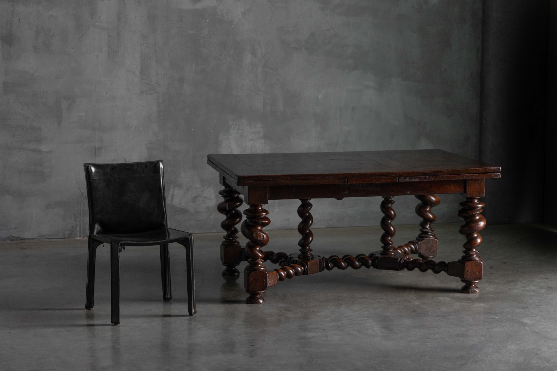 Antique Extendable Dining Table, France - 1900s