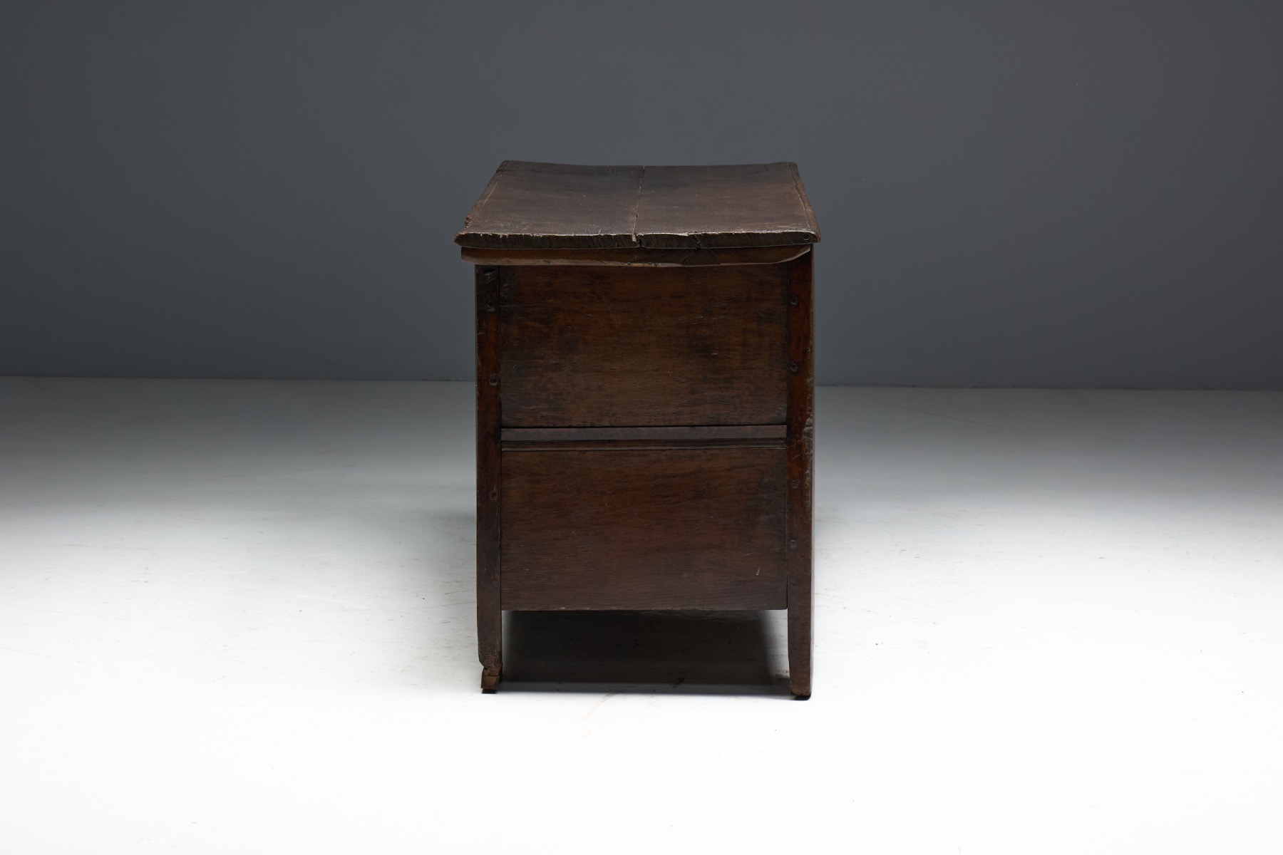 Antique Rustic Oak Coffer, England - Early 18th Century