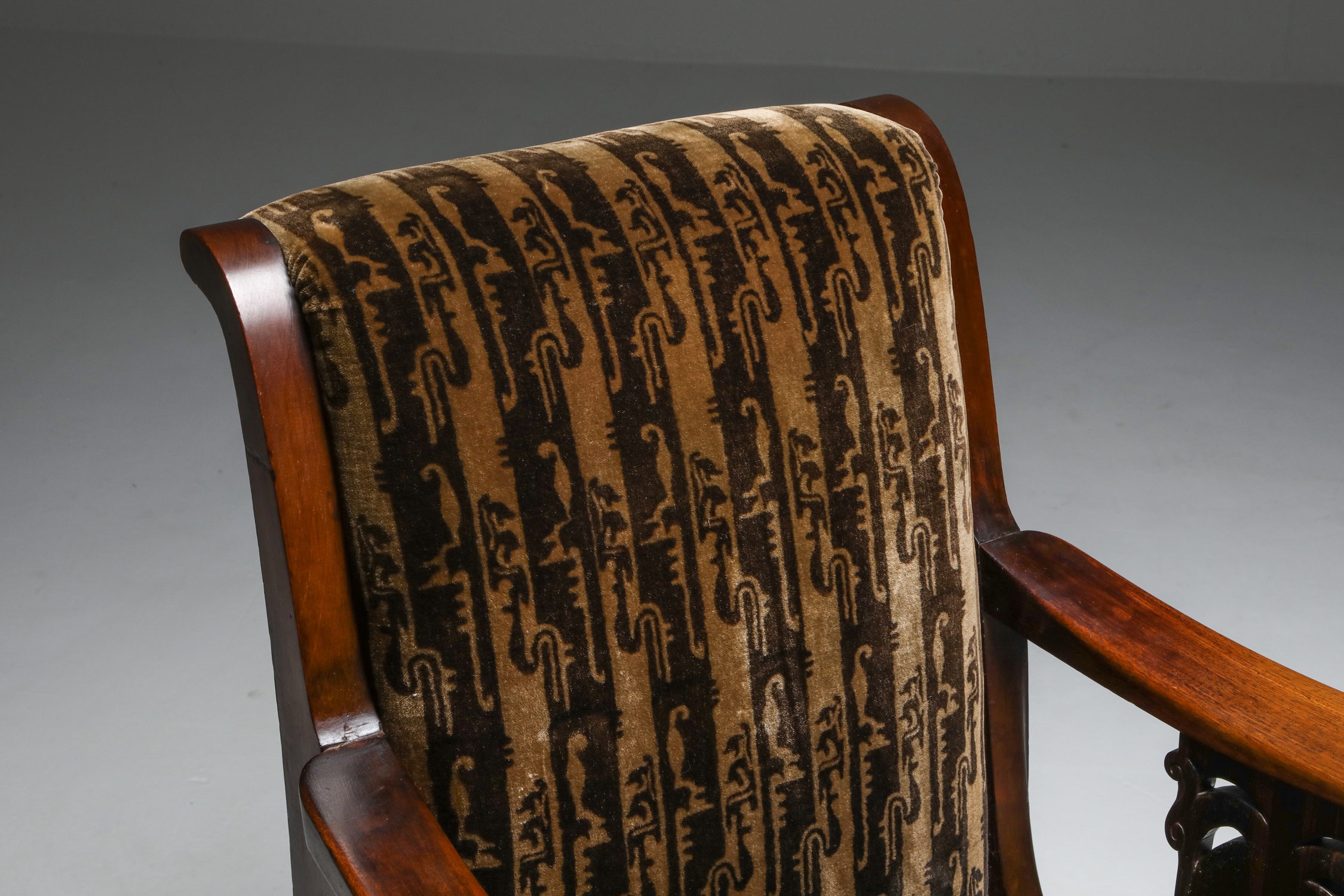Amsterdam school Armchair  - 1920's