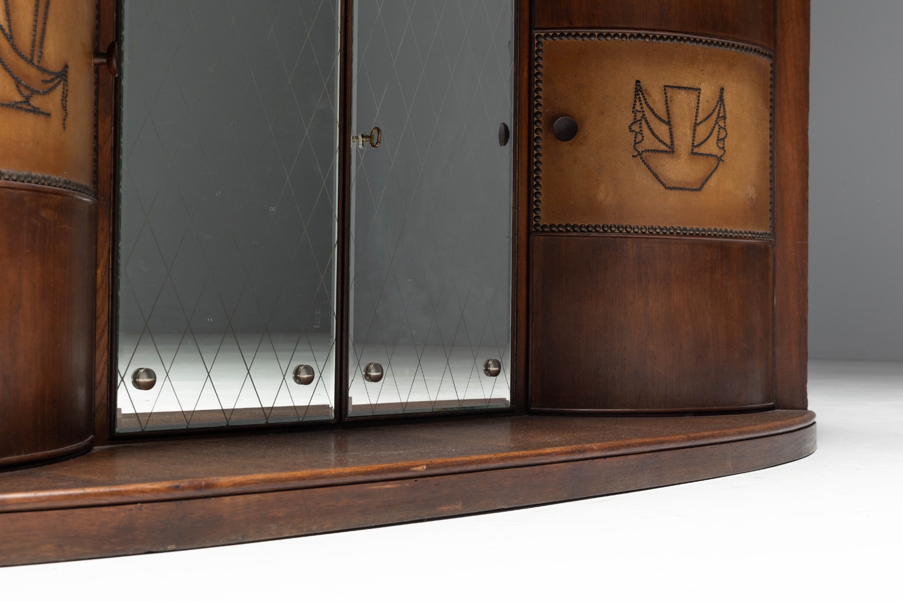 Art Deco Bar Console with Mirrored Doors, Italy - 1940s
