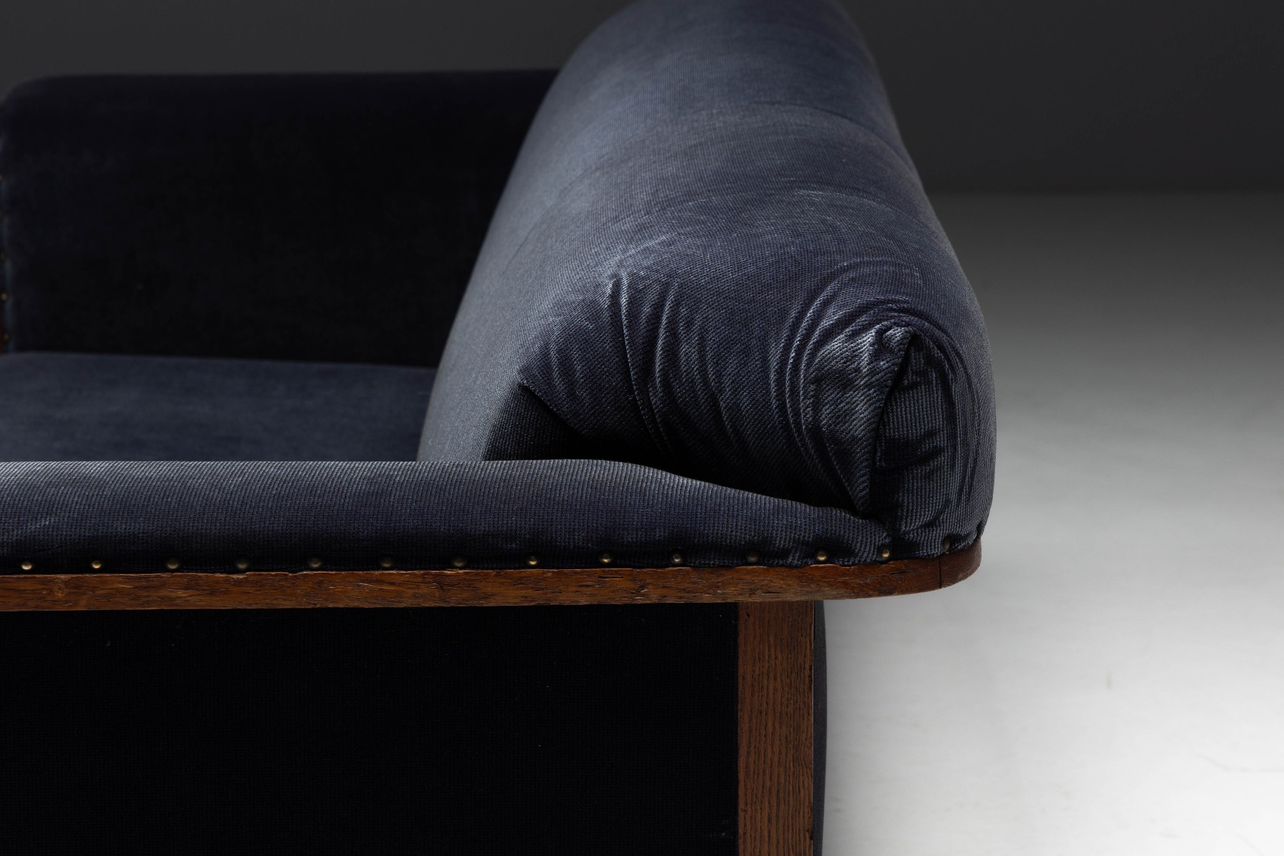 Art Deco Sofa in the Hague School Style - 1920s