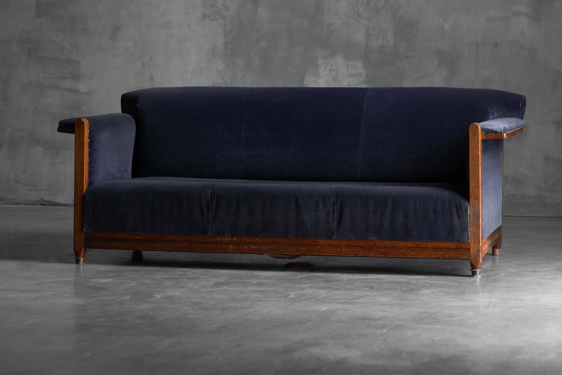 Art Deco Sofa in the Hague School Style - 1920s