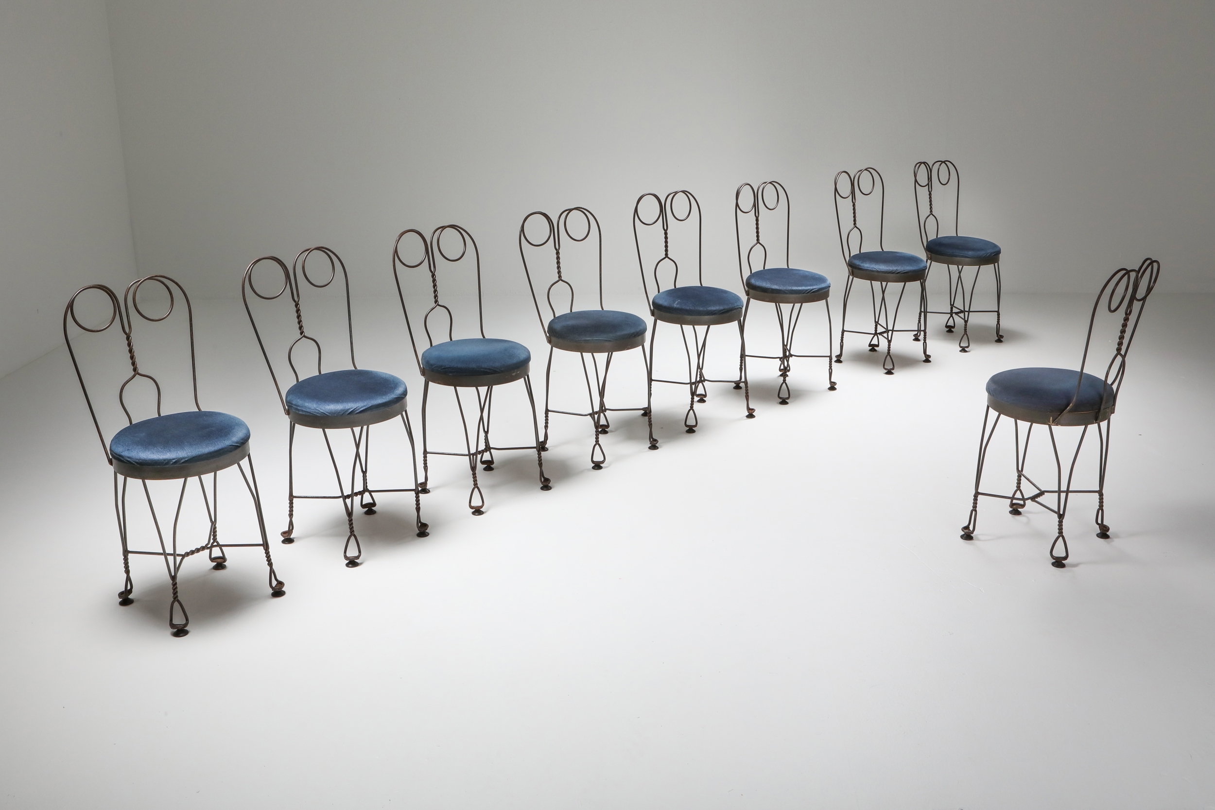 Wire metal and velvet dining chairs 'atelier français' - 1970's