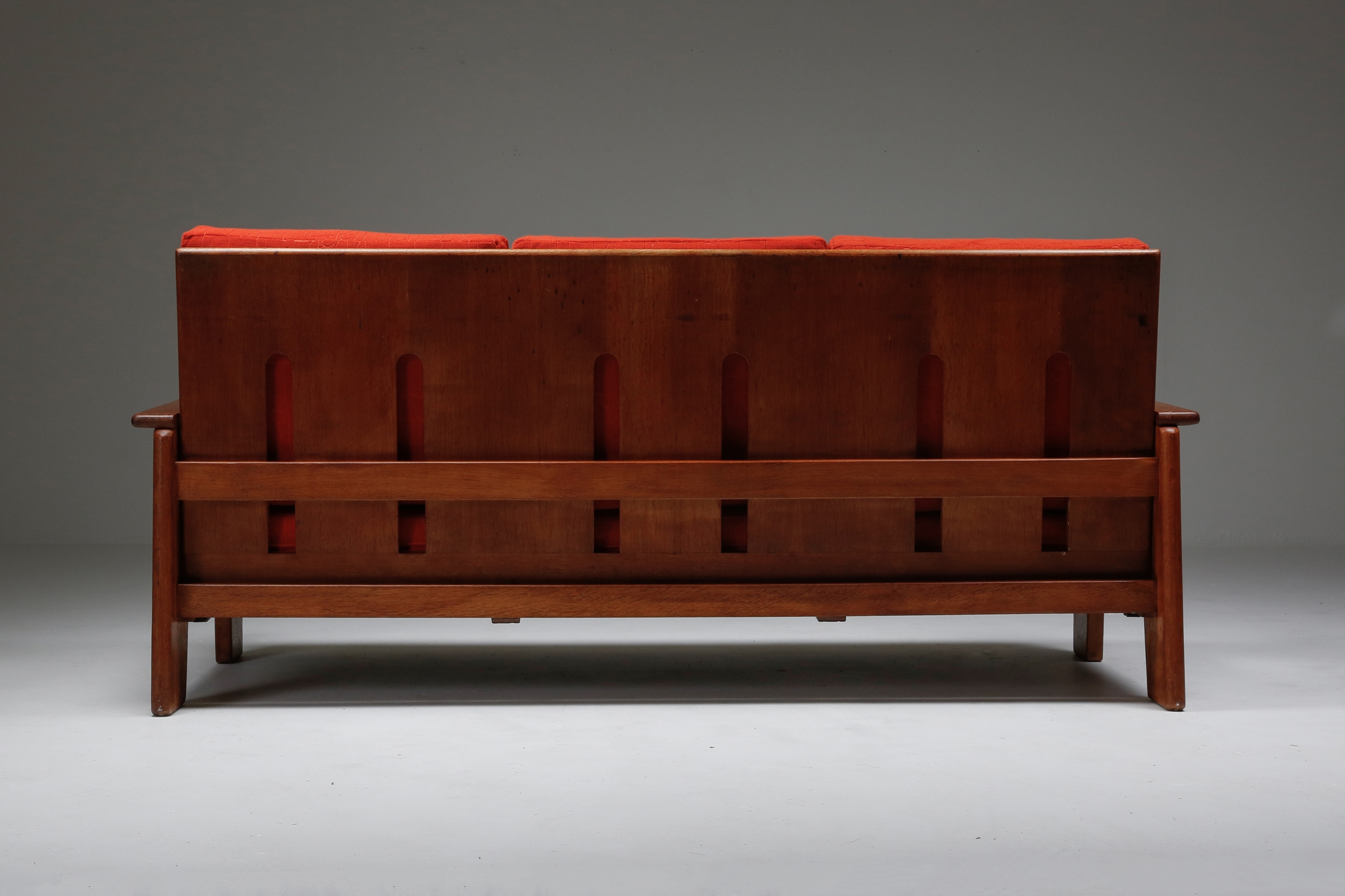 Dutch Oakwood Modernist Lounge Sofa by Bas Van Pelt - 1940's