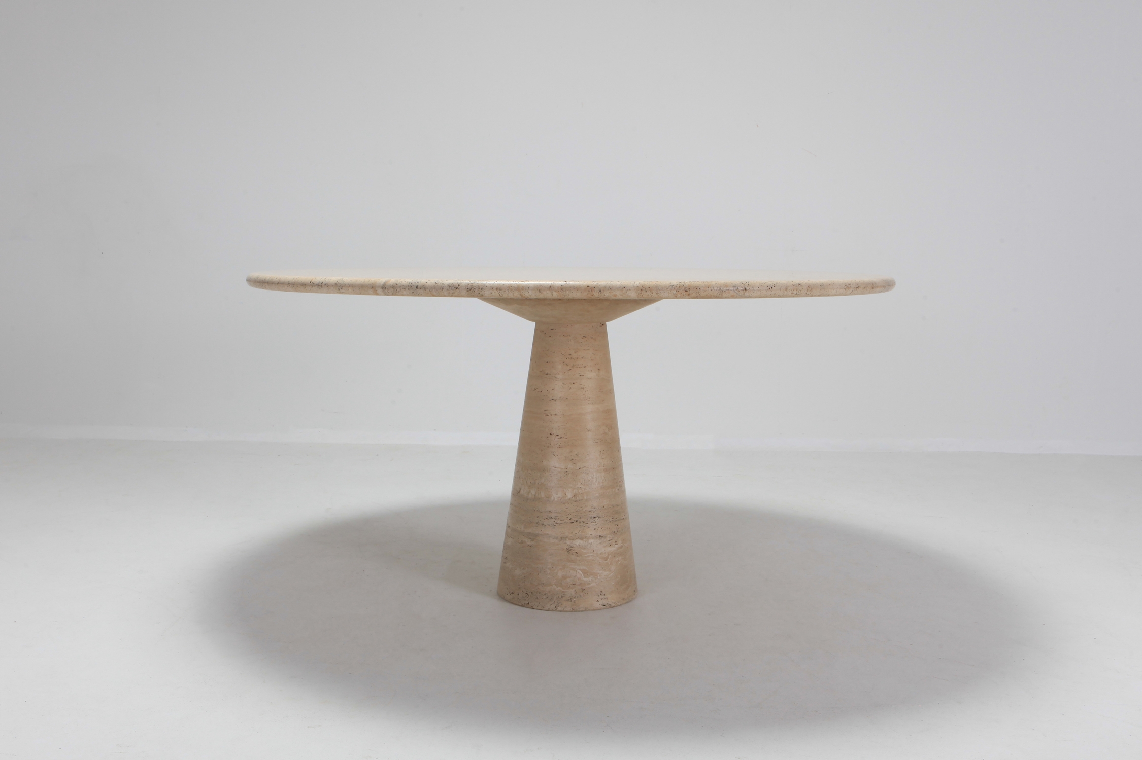 Angelo Mangiarotti Round Travertine Dining Table - 1970s