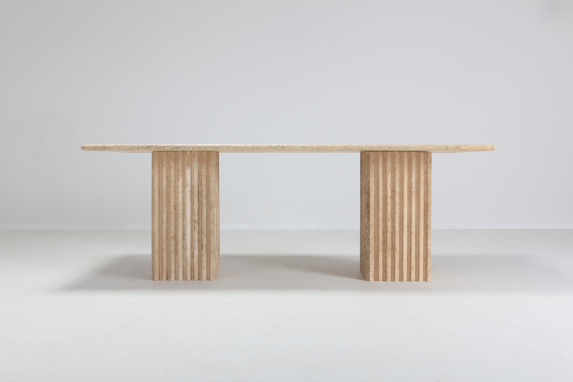 Travertine Dining Table in the Style of Carlo Scarpa and Angelo Mangiarotti - 1970s