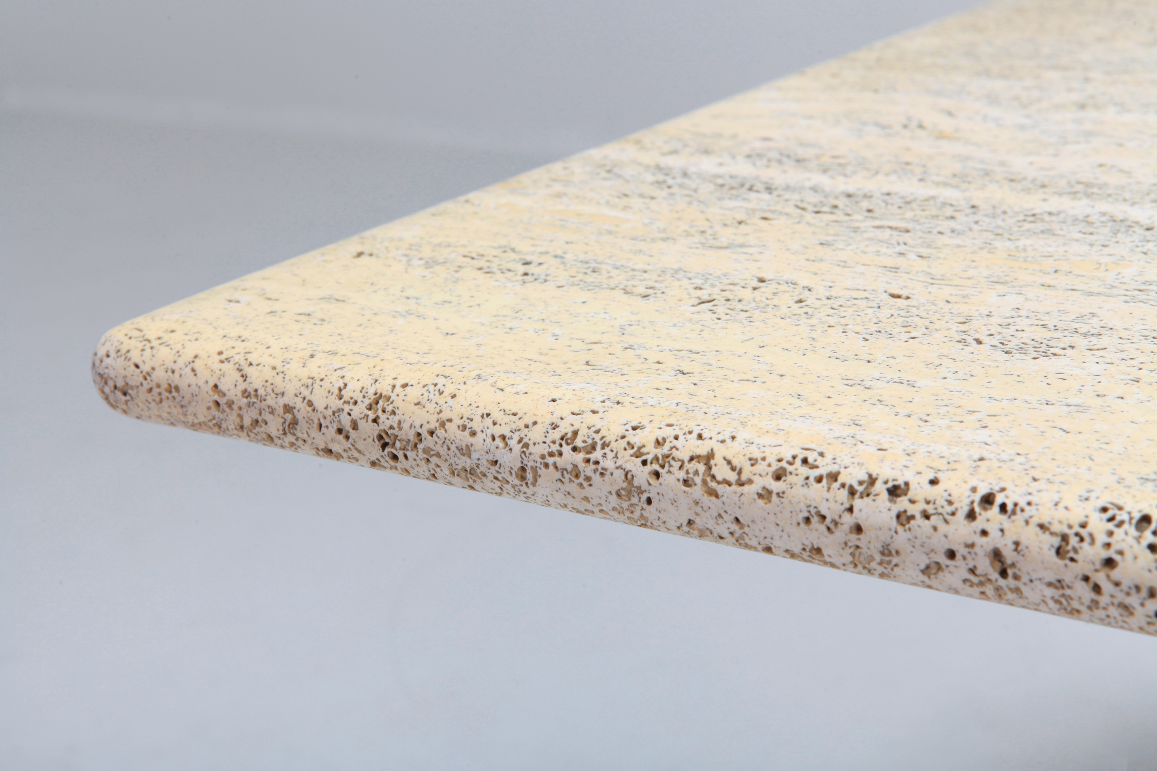 Travertine Dining Table in the Style of Carlo Scarpa and Angelo Mangiarotti - 1970s