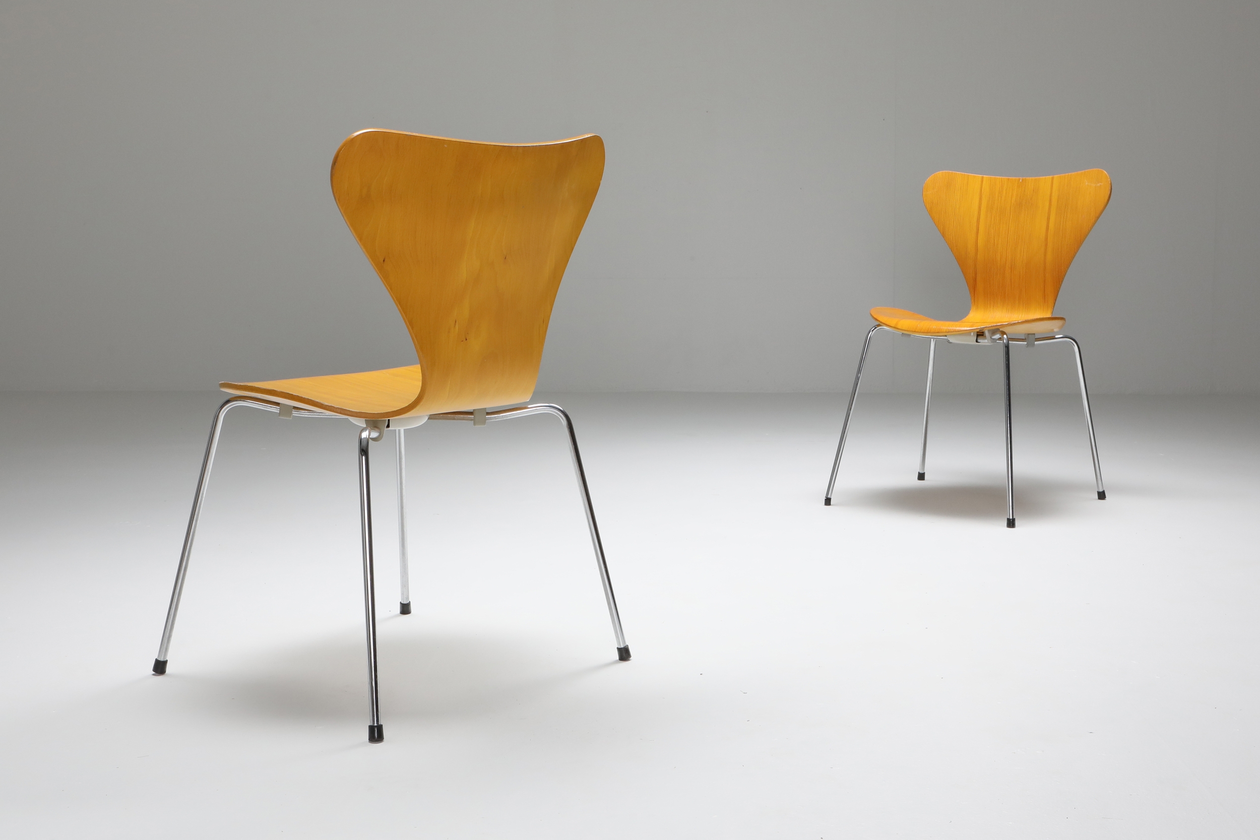 Butterfly Chair Arne Jacobsen 'Series 7' - 1981