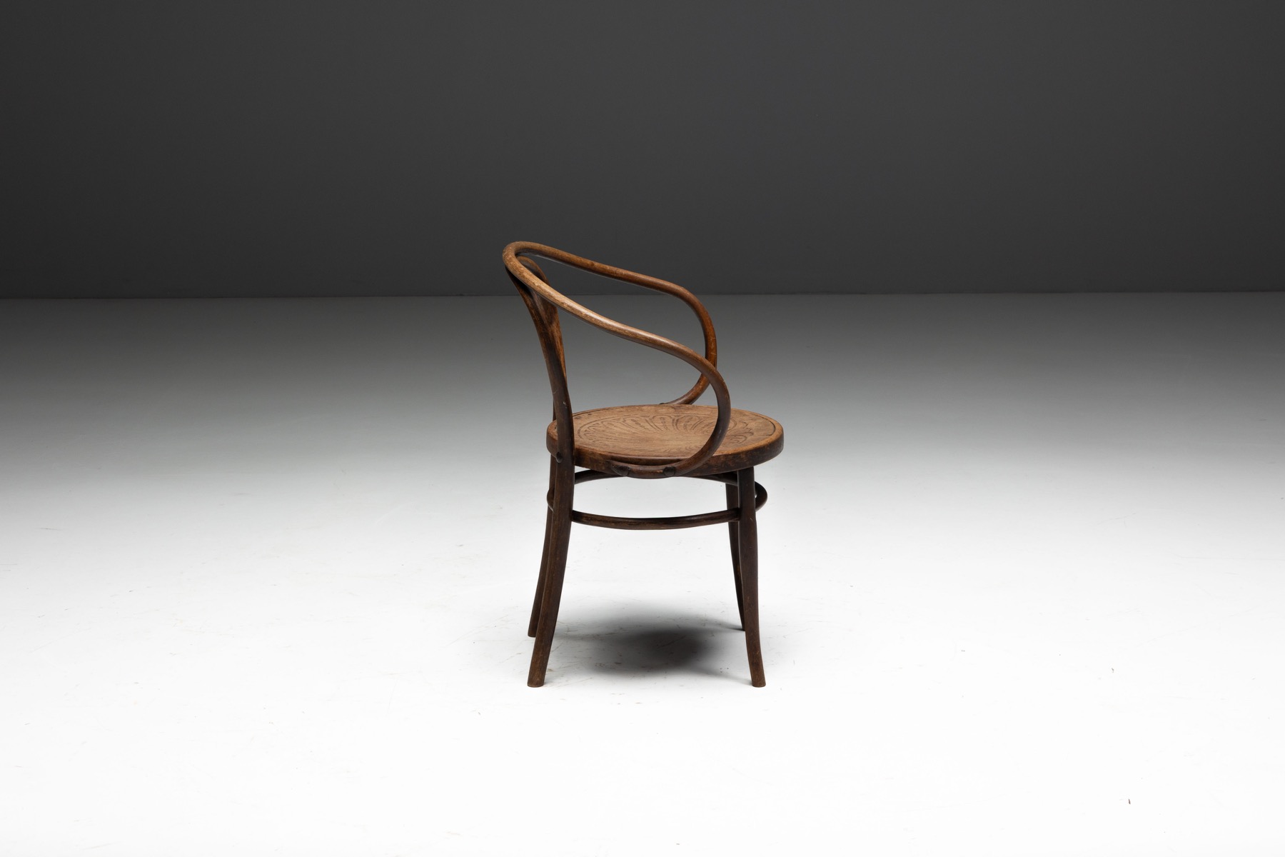 Bentwood Armchair Attributed to Thonet, Austria – Late 19th Century