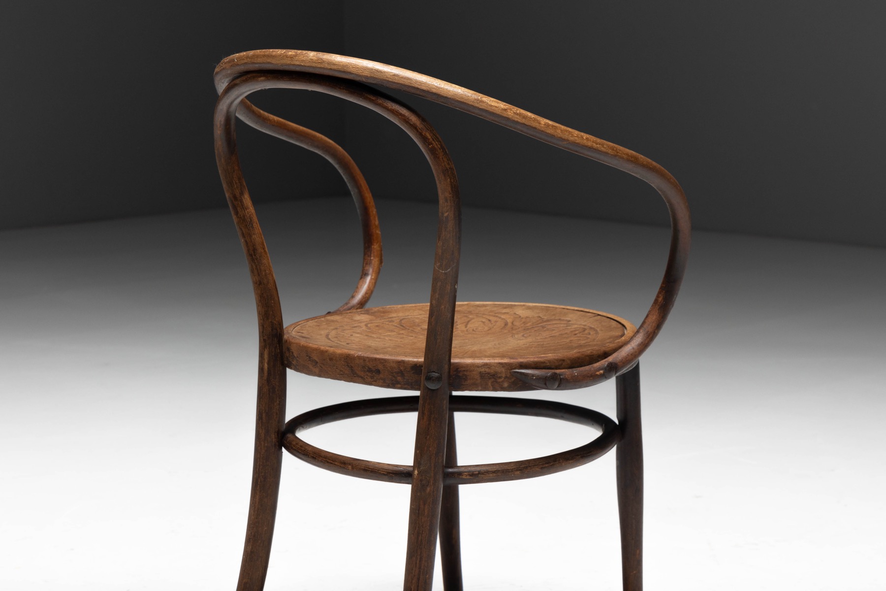 Bentwood Armchair Attributed to Thonet, Austria – Late 19th Century