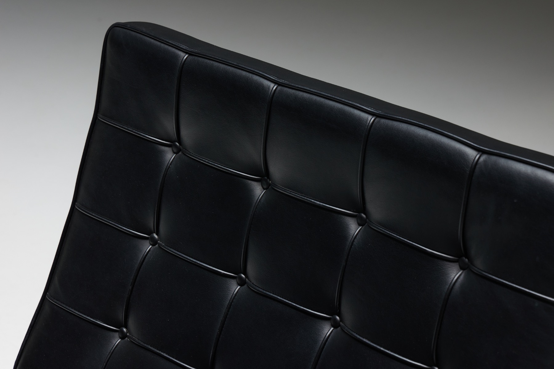 Barcelona Chair by Mies van der Rohe for Knoll - 1980s
