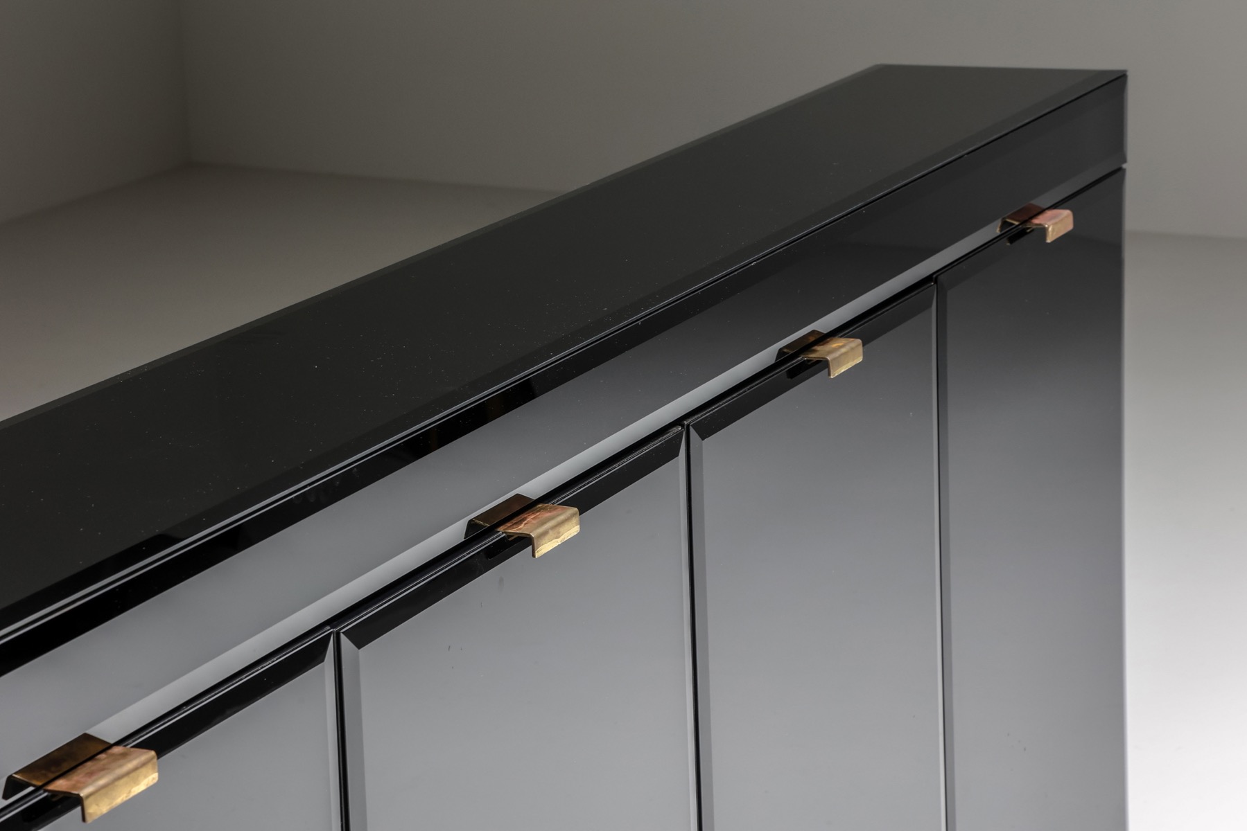 Hyalite Glass Credenza in the style of Maison Jansen - 1980s