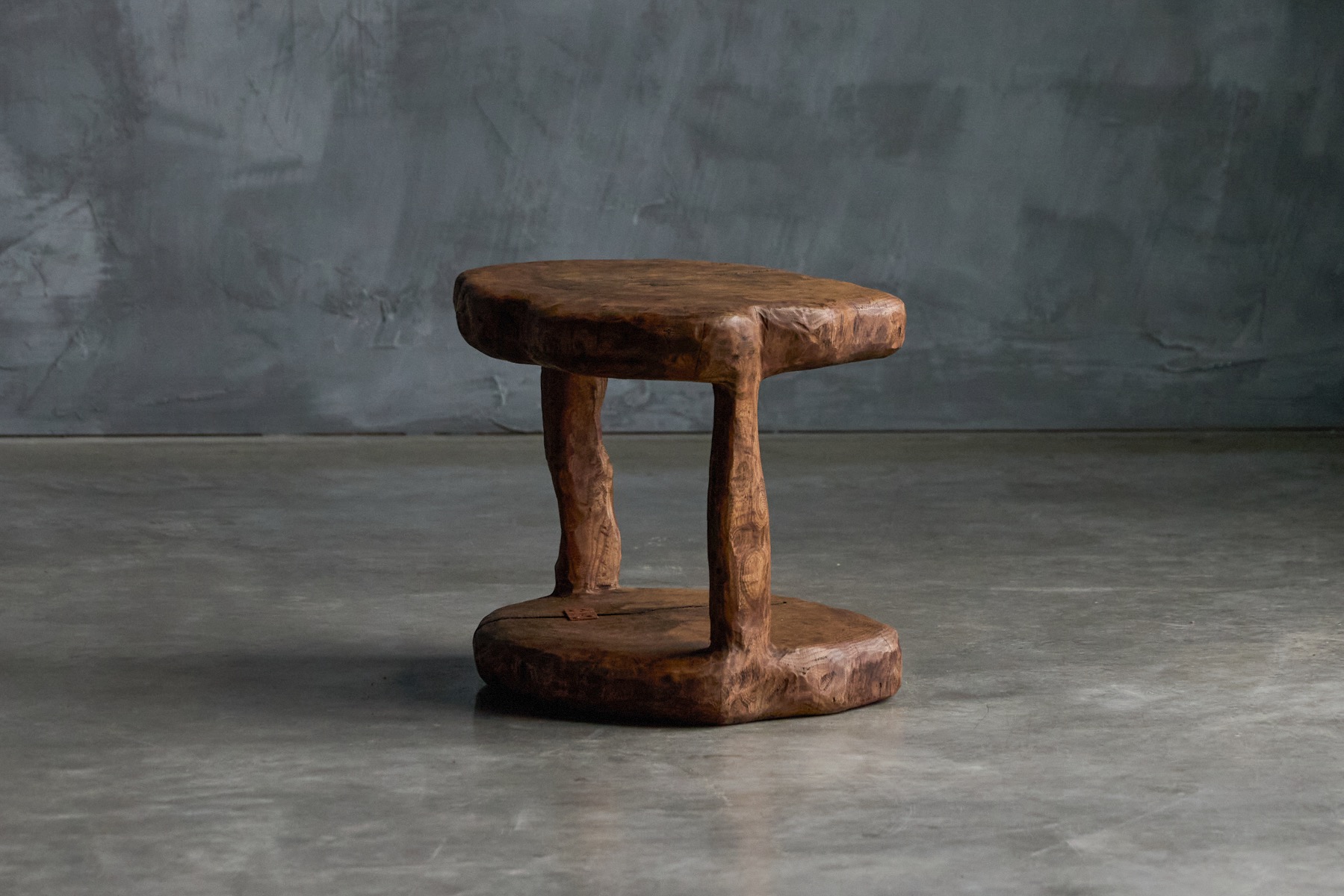 Brutalist Monoxyle Side Table and Chairs - 1980s