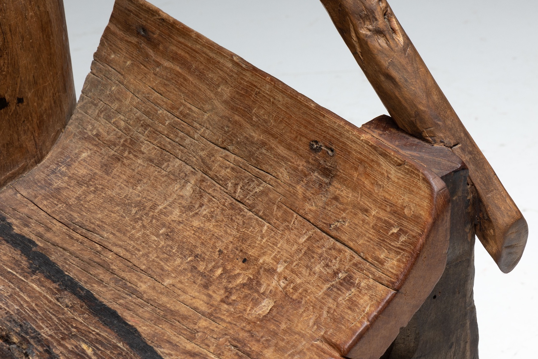 Brutalist Monoxylite Throne Chair - 19th Century