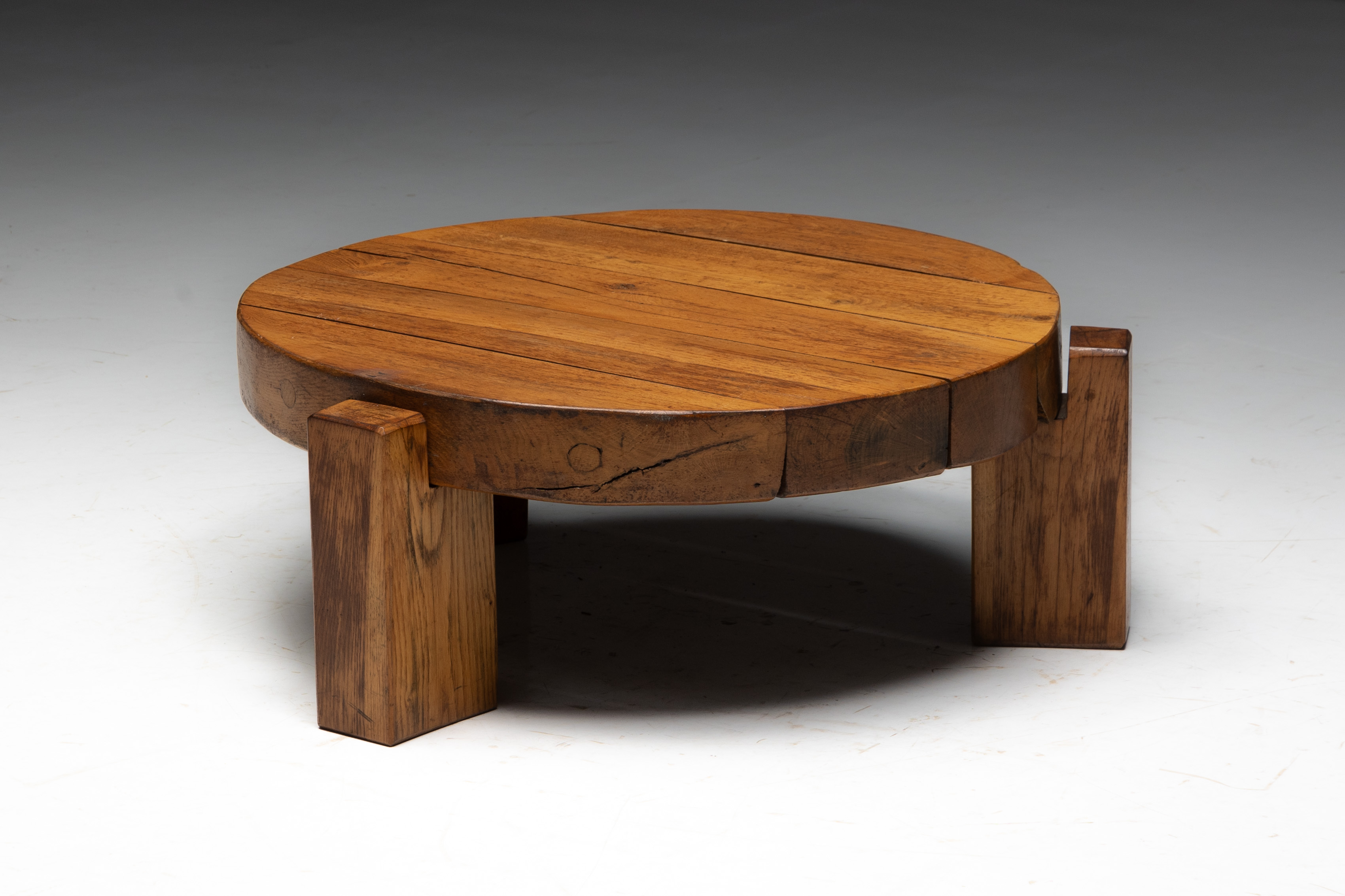 Brutalist Round Coffee Table - Mid-20th Century