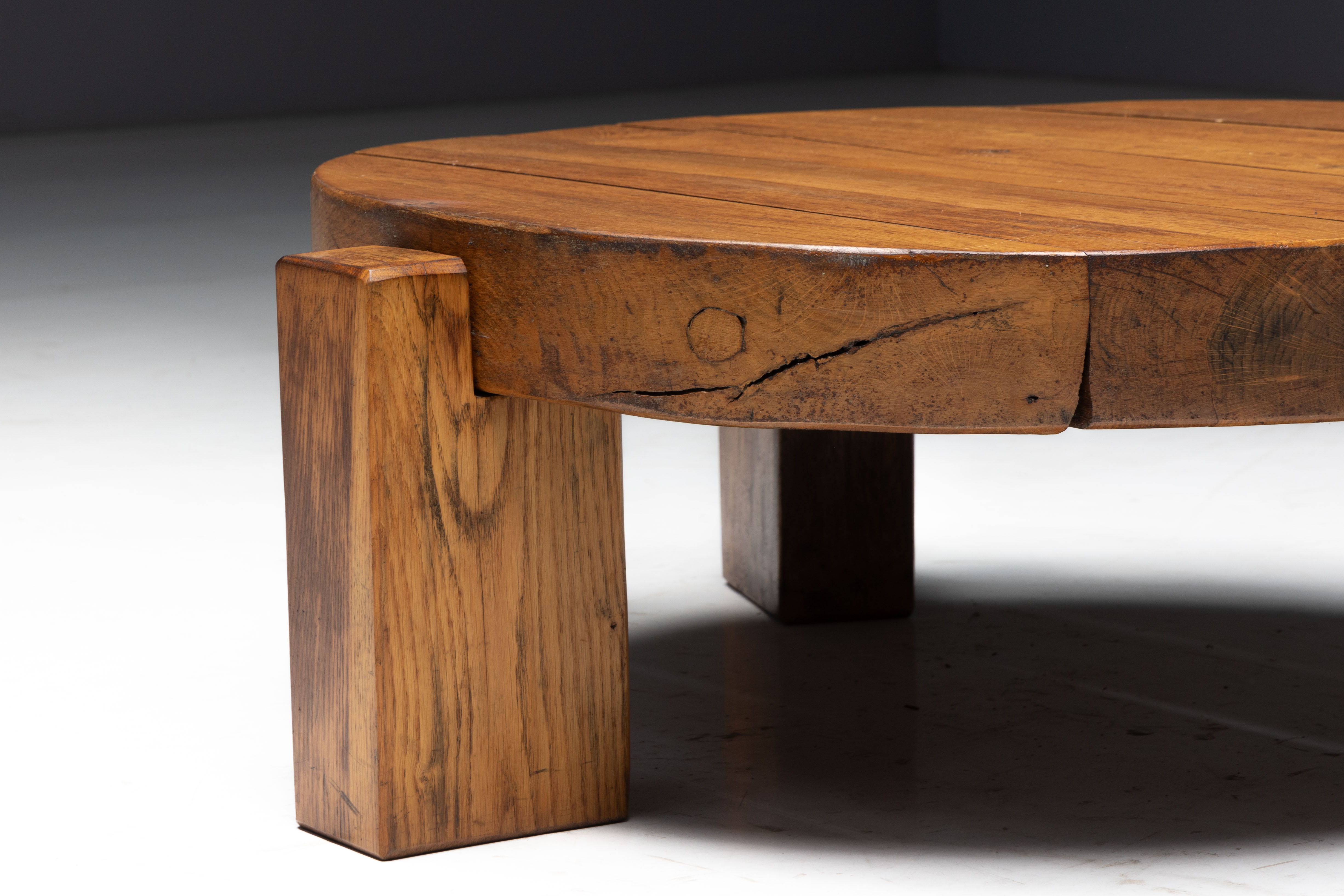 Brutalist Round Coffee Table - Mid-20th Century