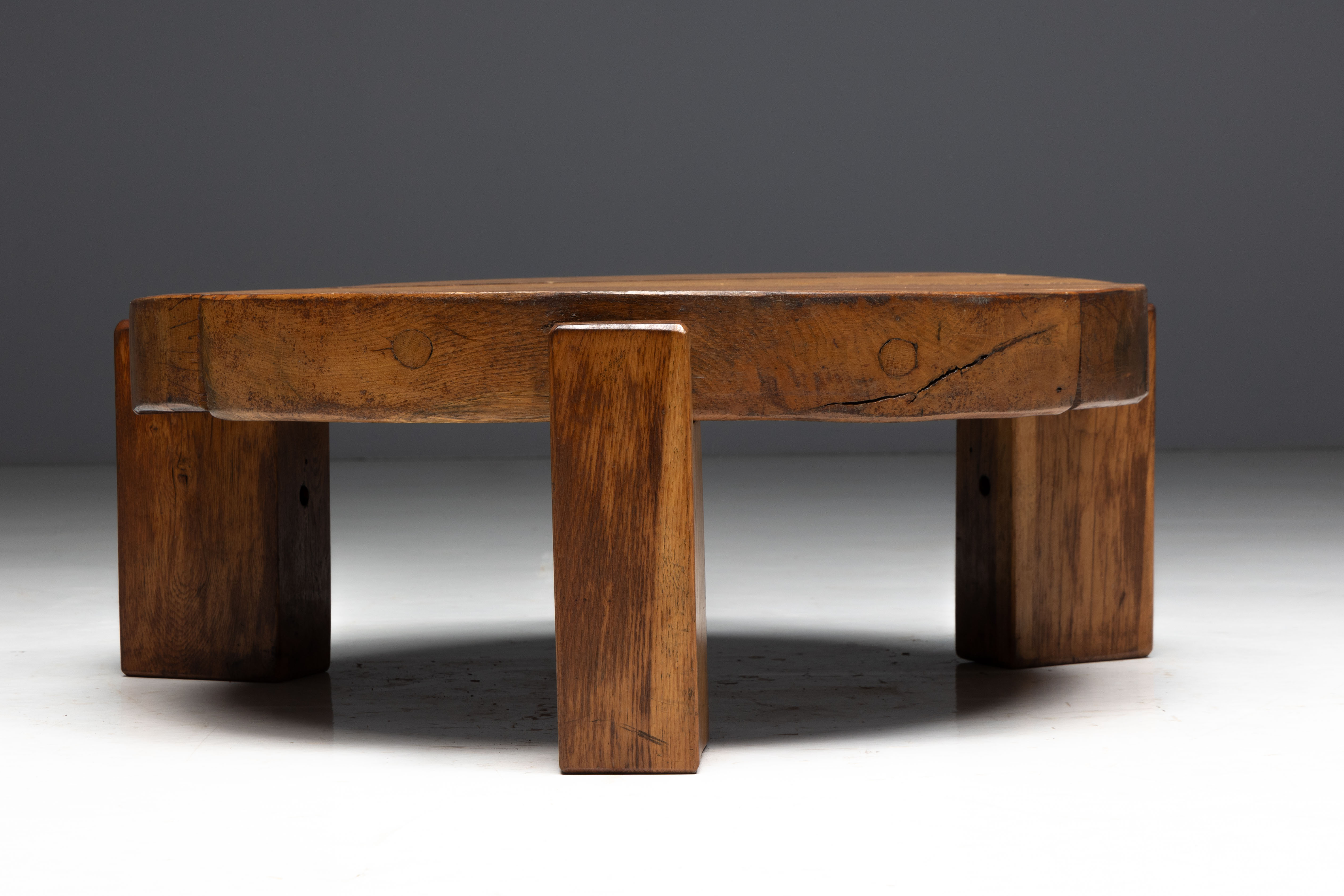 Brutalist Round Coffee Table - Mid-20th Century
