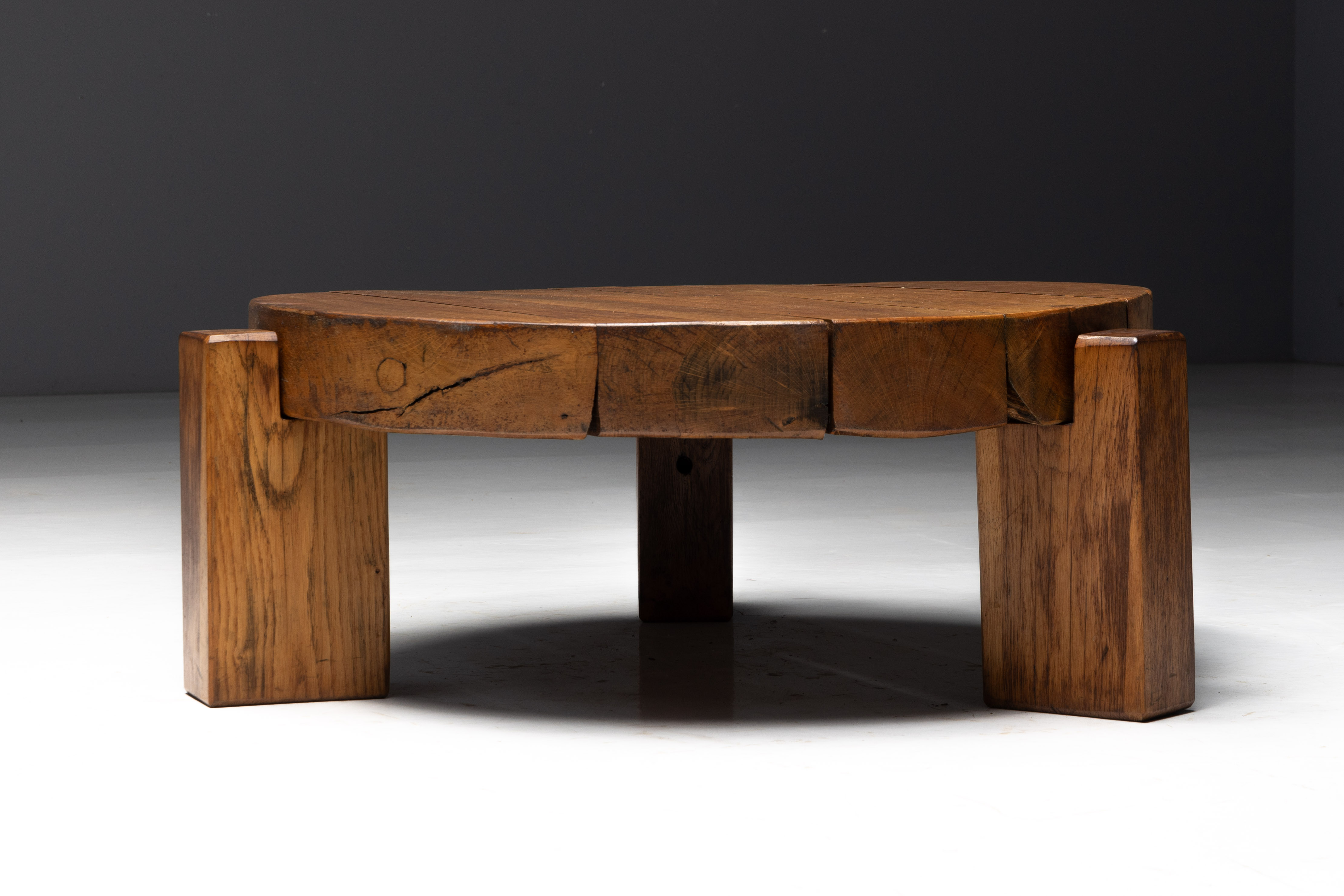 Brutalist Round Coffee Table - Mid-20th Century