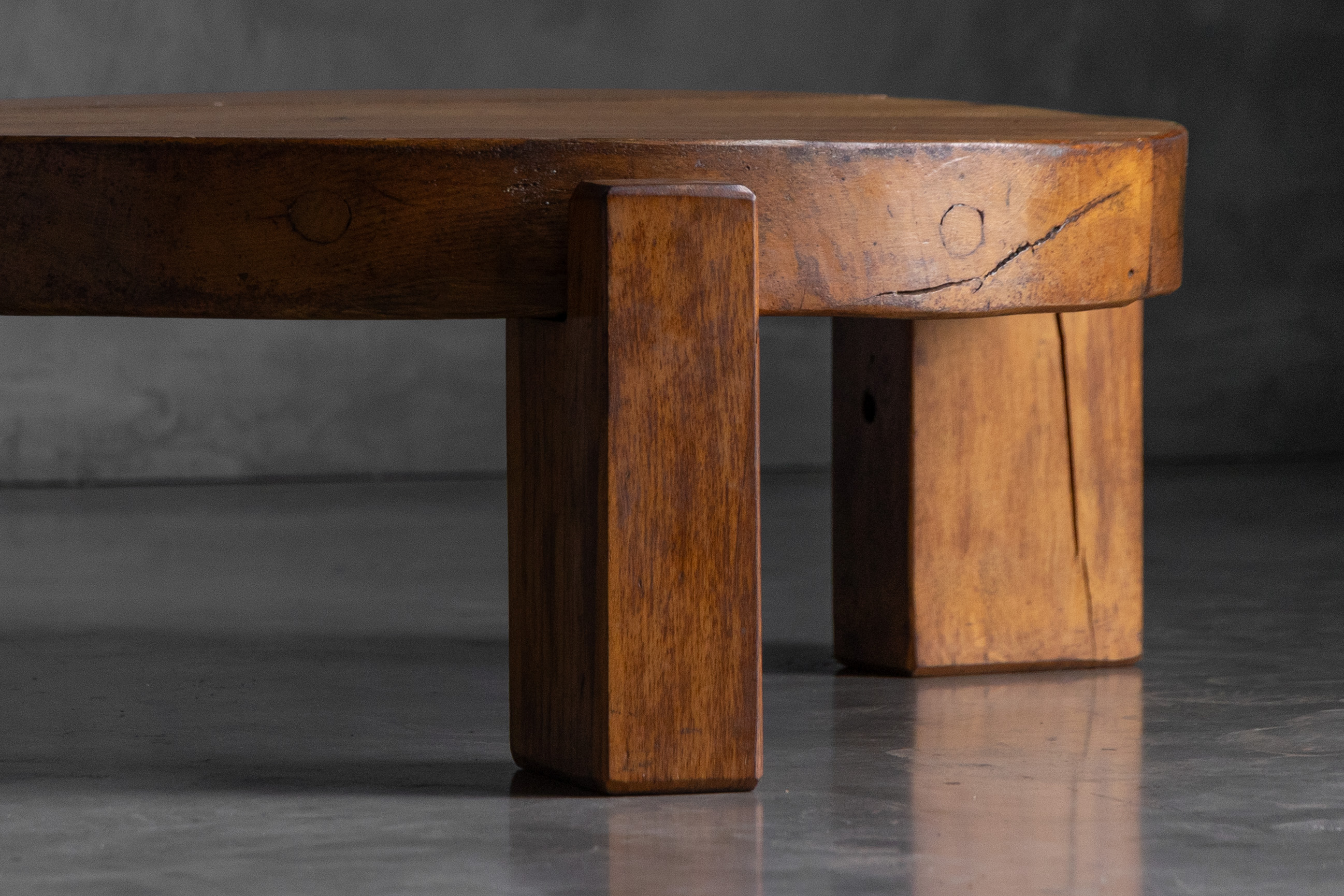 Brutalist Round Coffee Table - Mid-20th Century