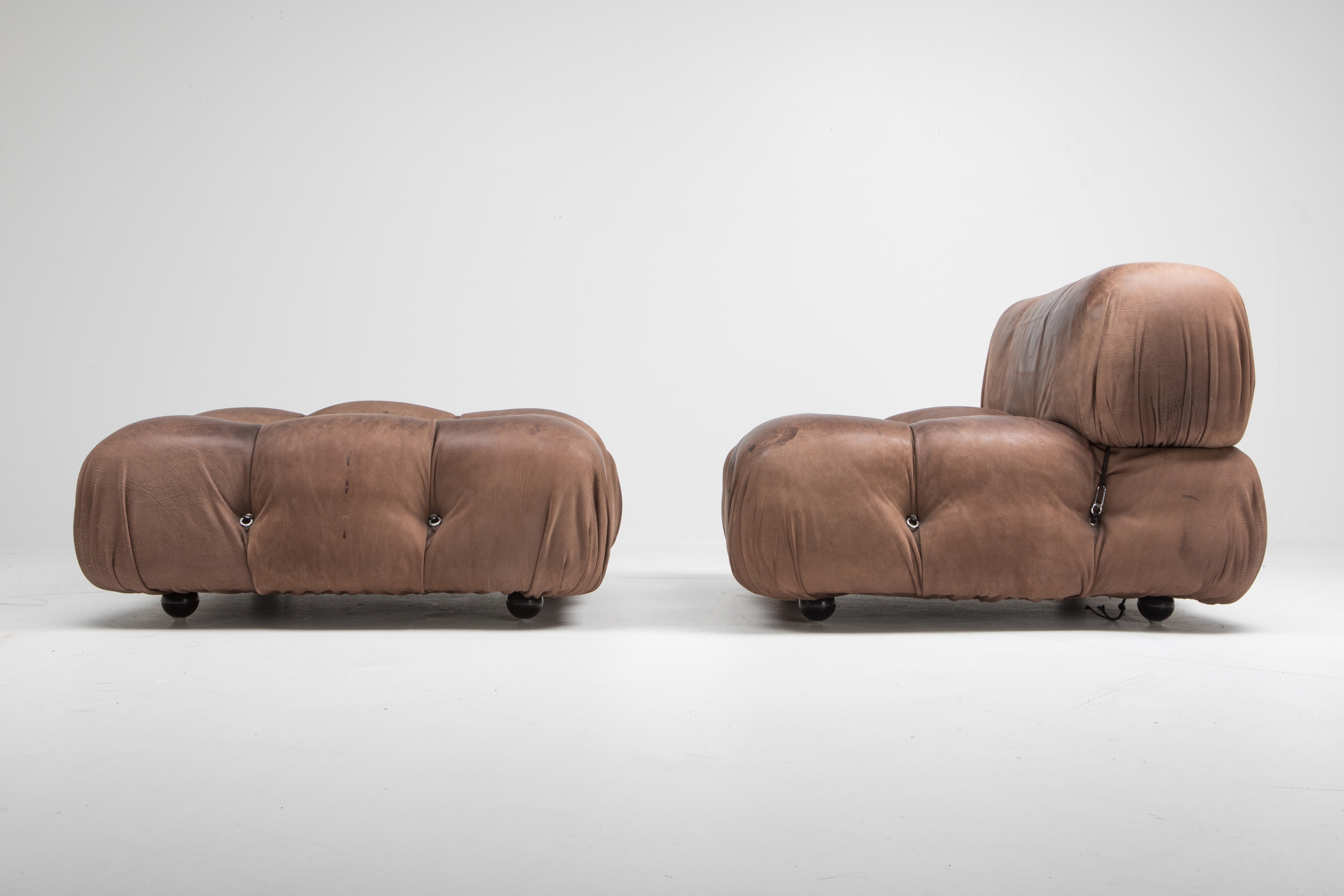 Camaleonda Lounge Chairs In Original Brown Leather by Mario Bellini - 1970s