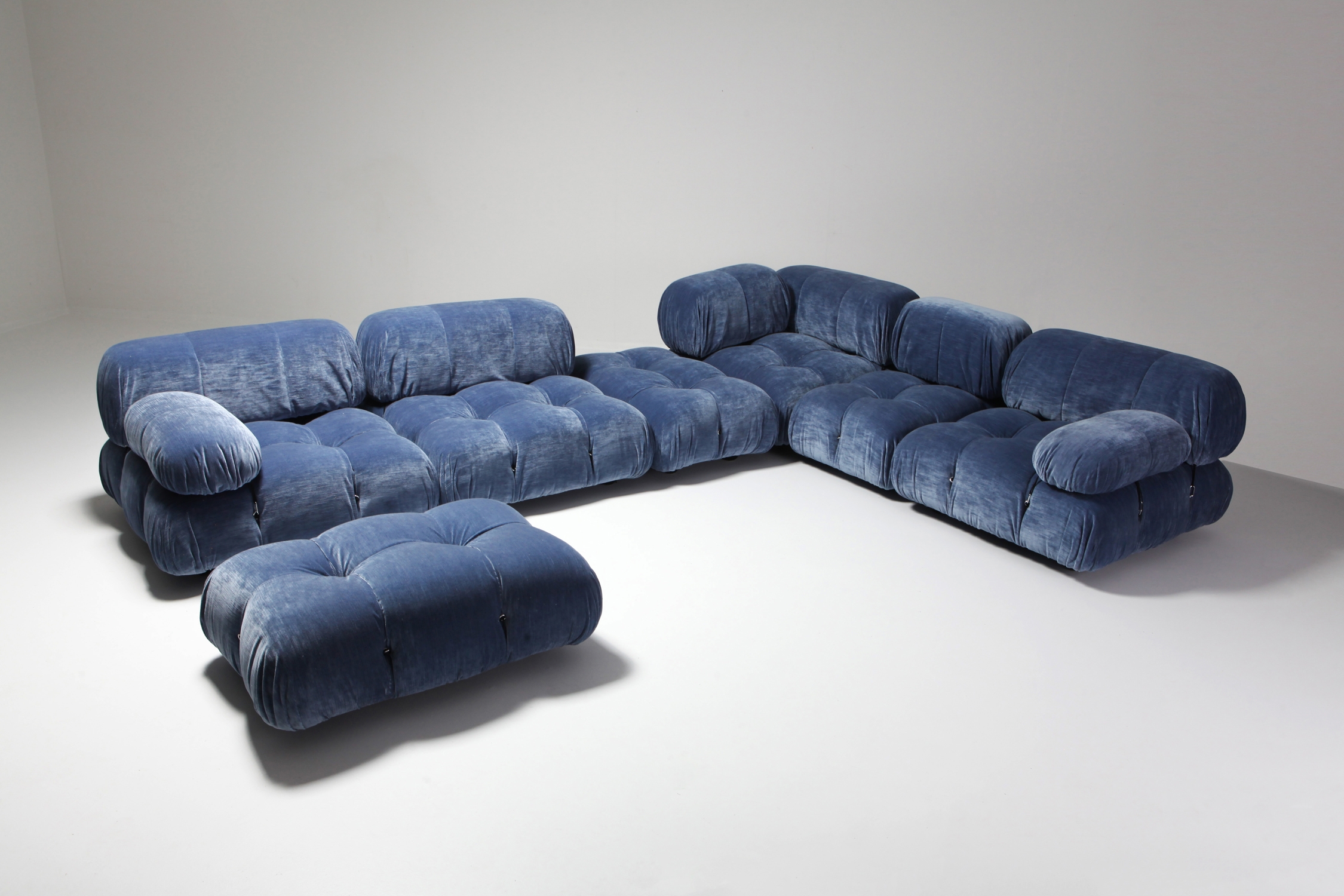 Mario Bellini Camaleonda Sectional Sofa in Blue Velvet - 1970s