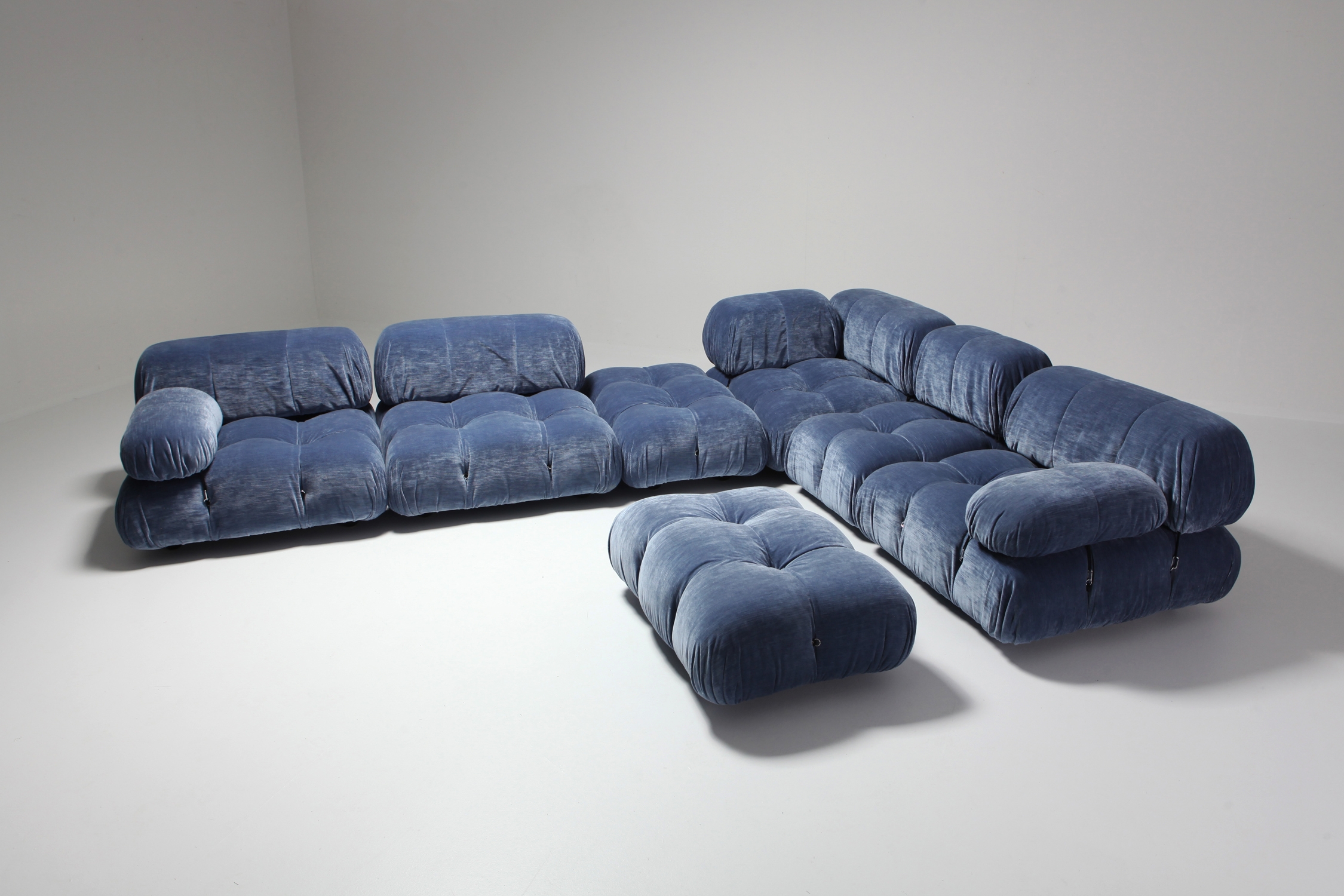 Mario Bellini Camaleonda Sectional Sofa in Blue Velvet - 1970s