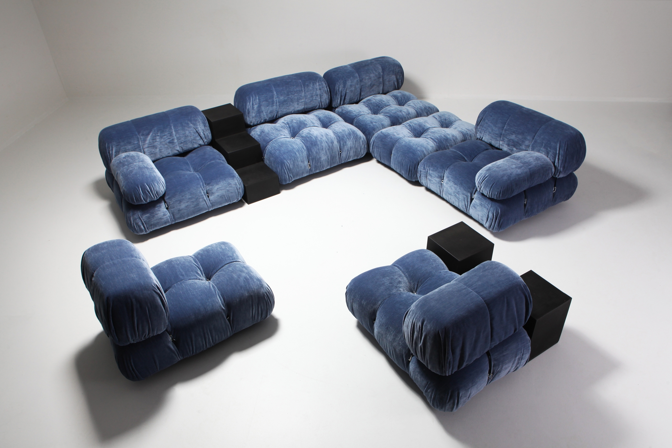 Mario Bellini Camaleonda Sectional Sofa in Blue Velvet - 1970s