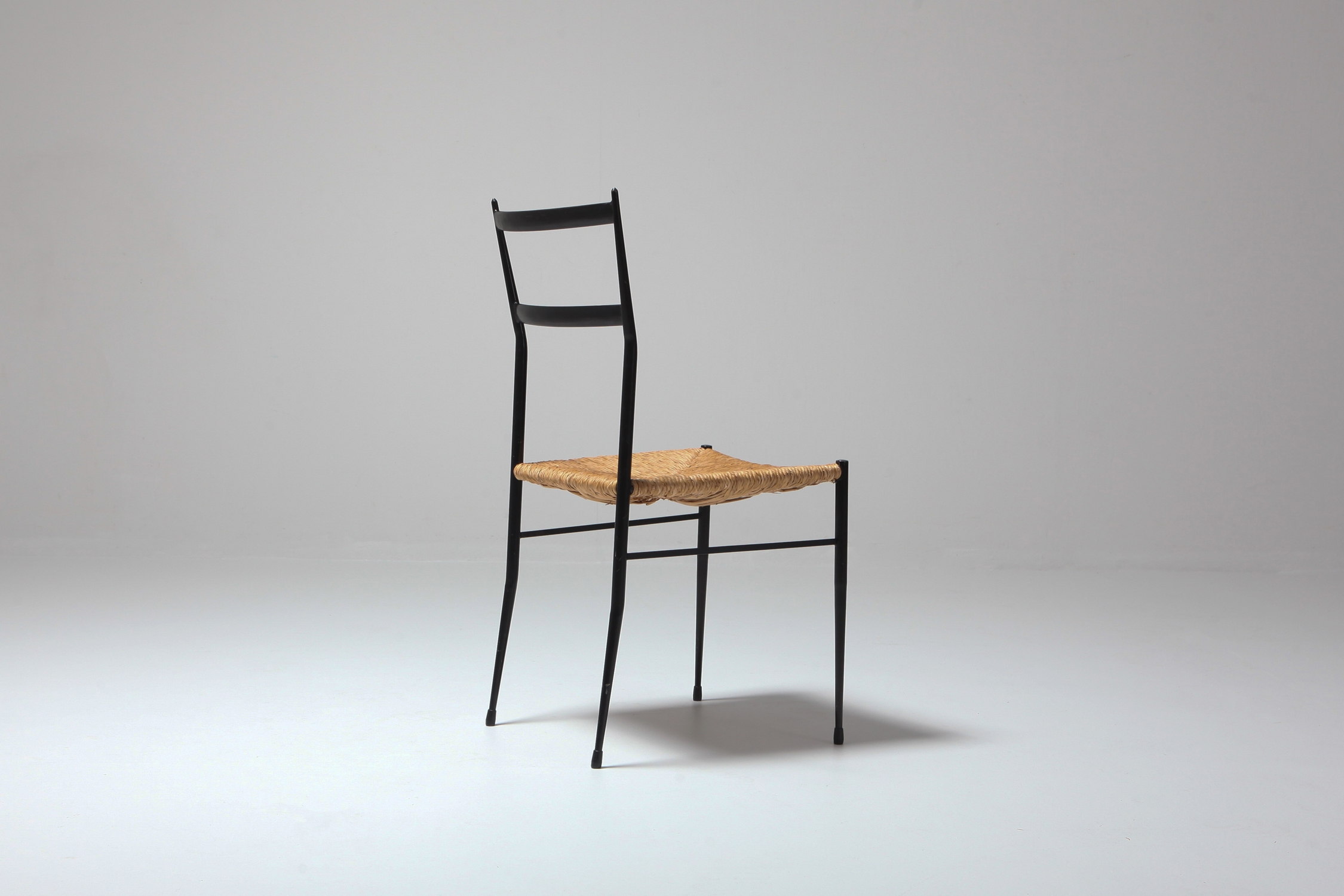 Gio Ponti Superleggera Dining Chairs Edition 'De Bijenkorf' - 1969