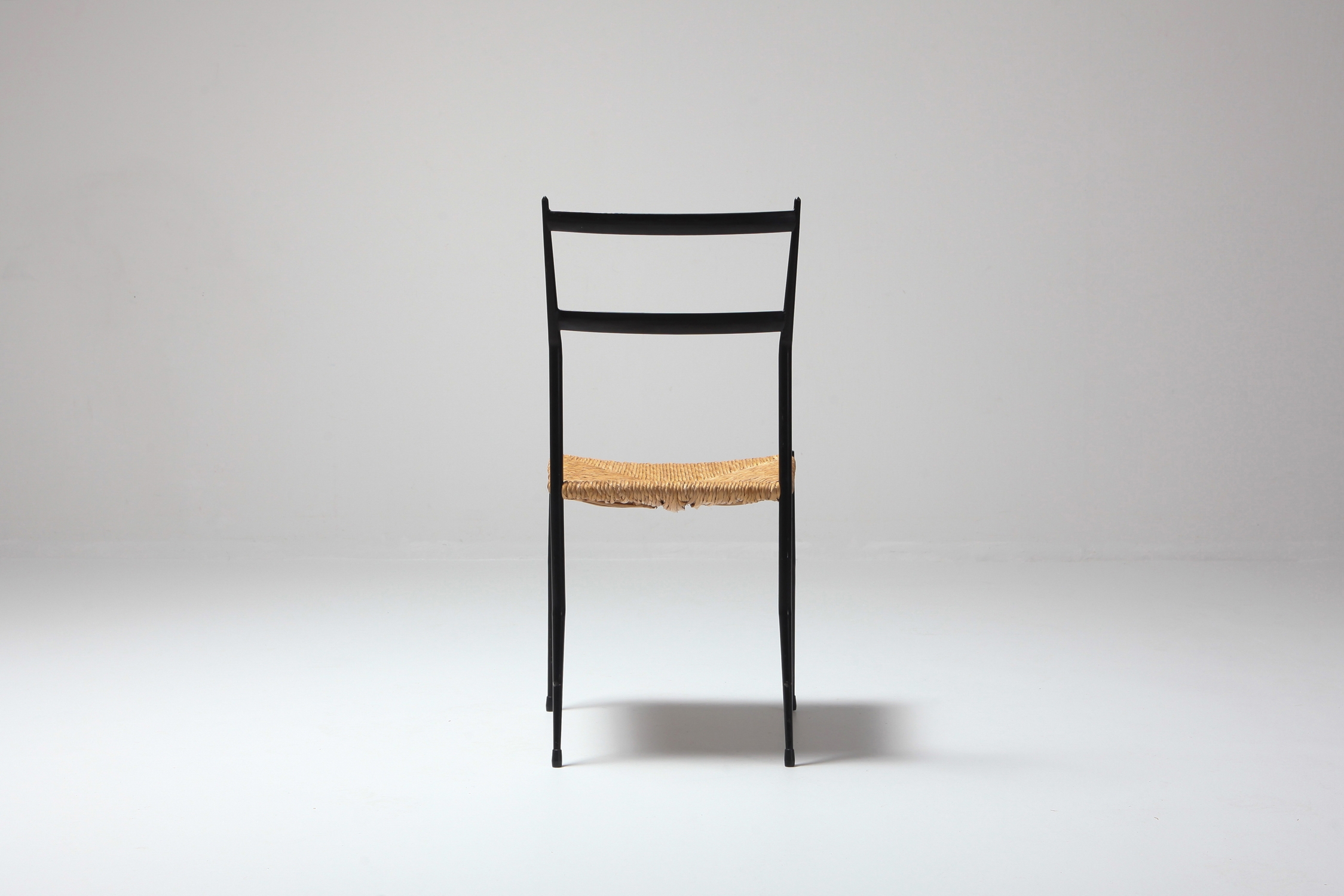 Gio Ponti Superleggera Dining Chairs Edition 'De Bijenkorf' - 1969